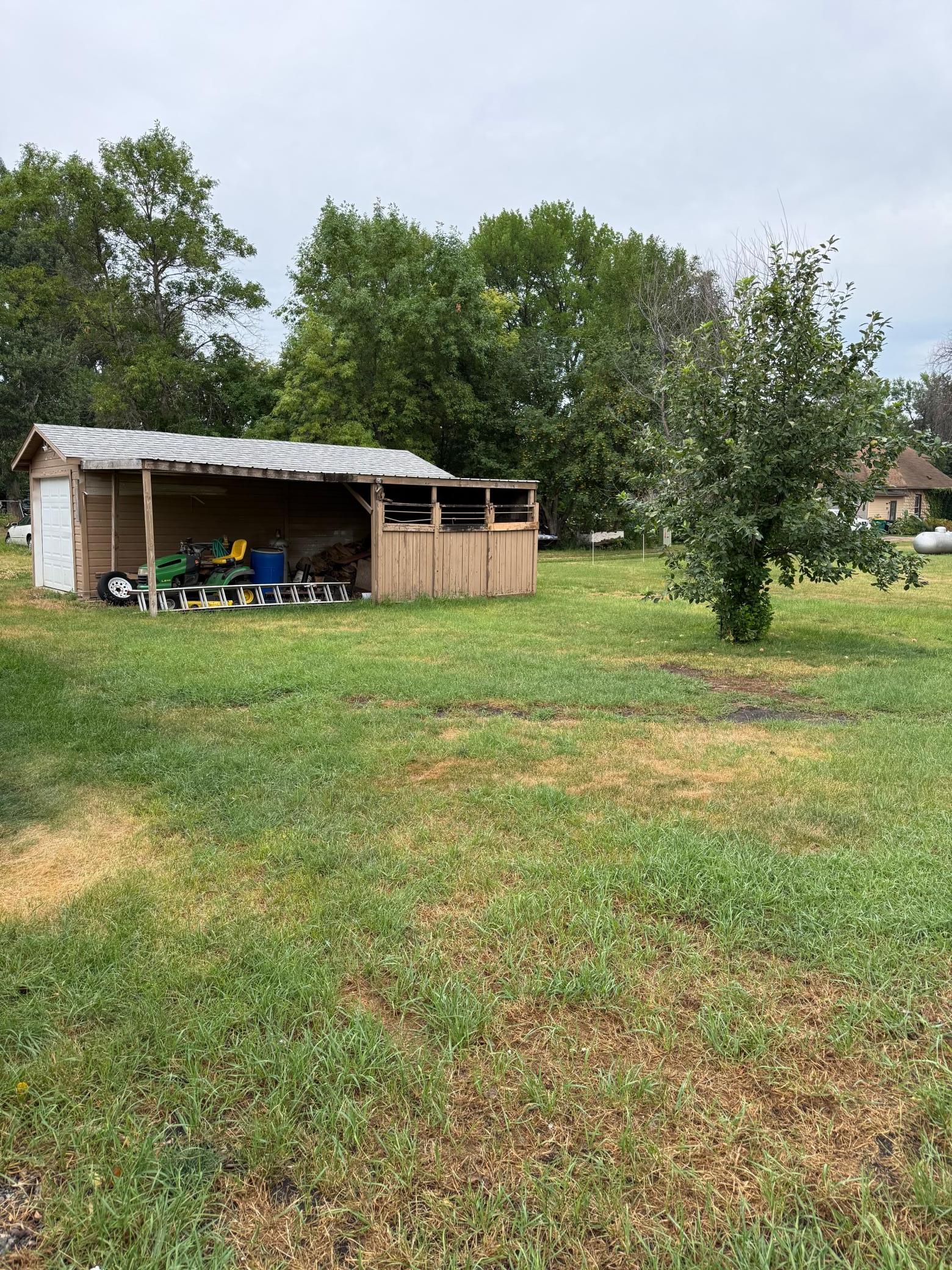 1903 single family home for sale at 352 3rd Avenue S in Casselton, ND — 2 bed, 3 bath (photo 40 of 47)