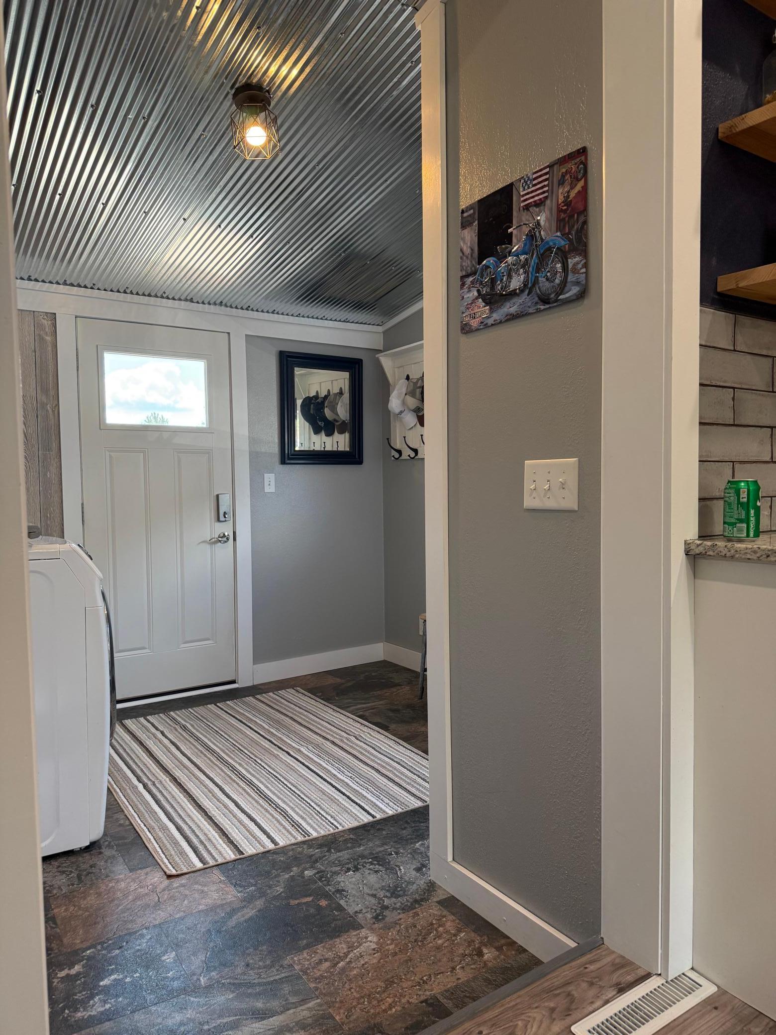 1903 single family home for sale at 352 3rd Avenue S in Casselton, ND — 2 bed, 3 bath (photo 2 of 43)