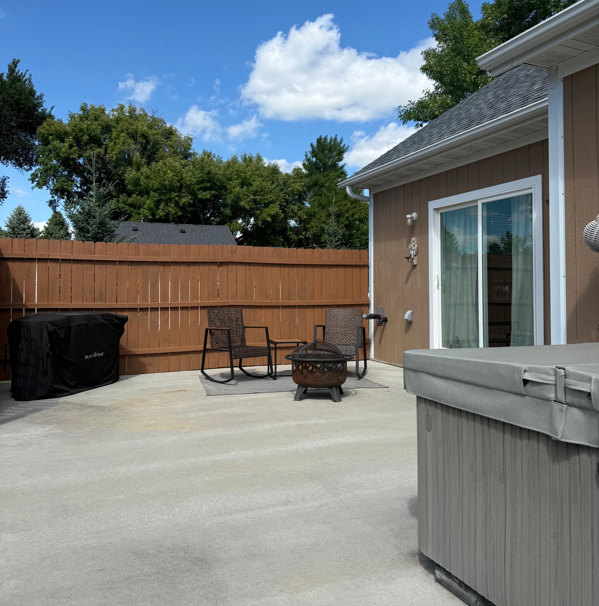 1903 single family home for sale at 352 3rd Avenue S in Casselton, ND — 2 bed, 3 bath (photo 21 of 43)