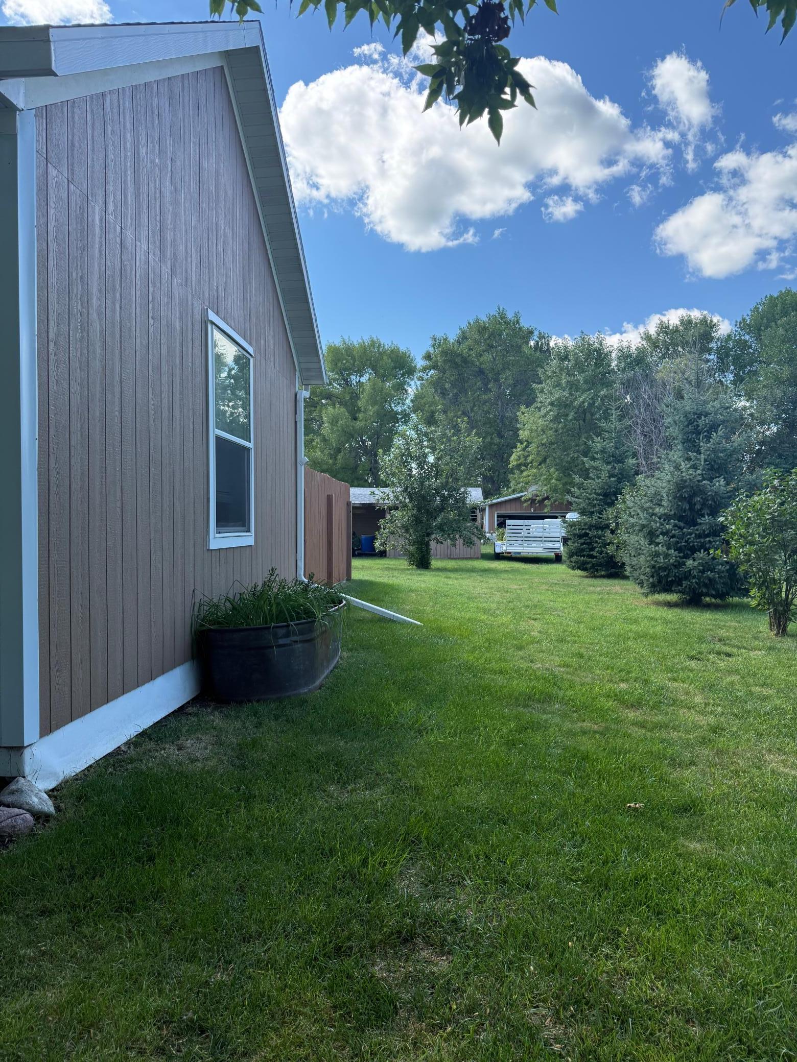1903 single family home for sale at 352 3rd Avenue S in Casselton, ND — 2 bed, 3 bath (photo 23 of 43)