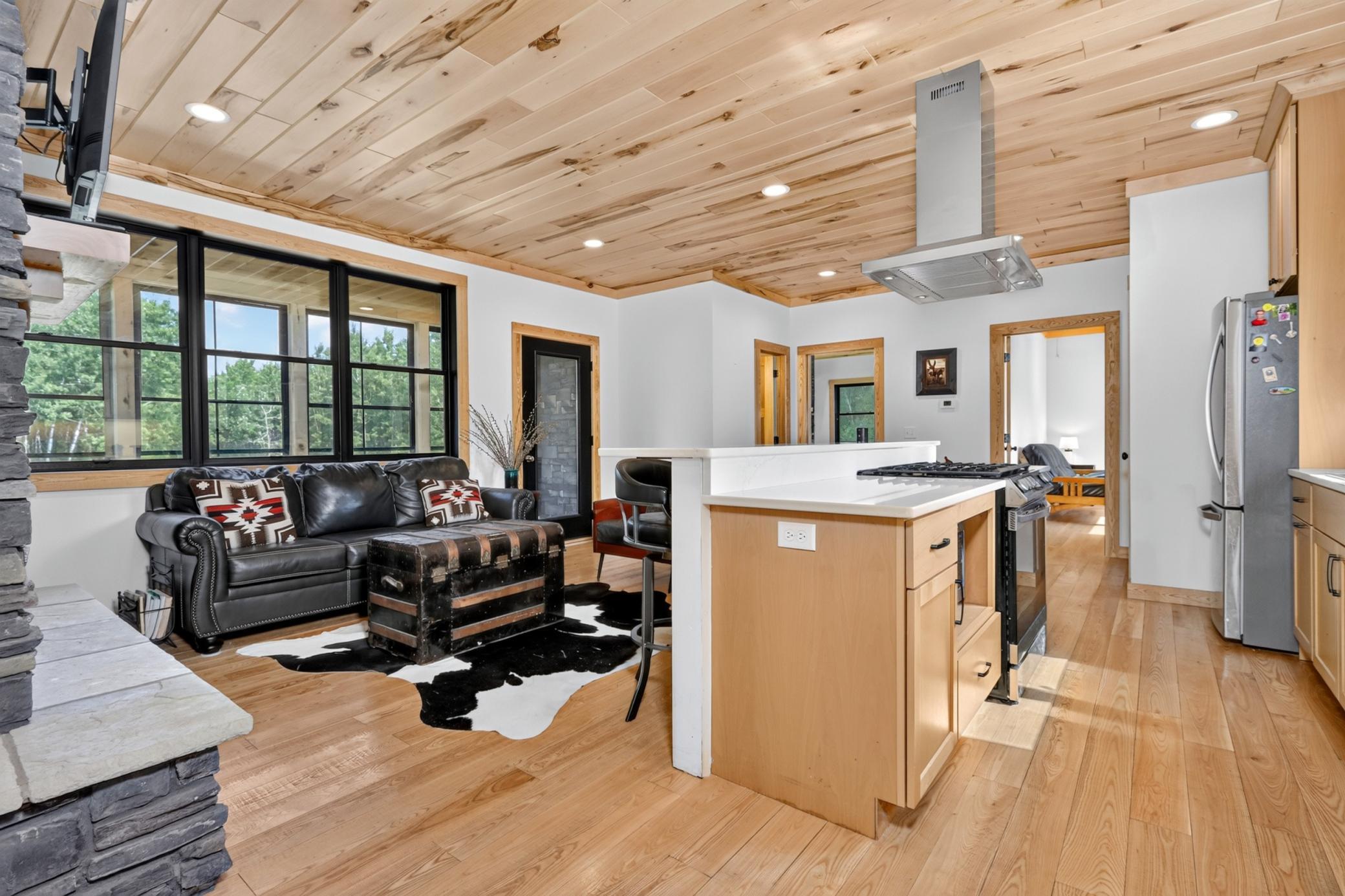 2019 single family home for sale at 58946 Scenic Highway in Bigfork, MN — 2 bed, 2 bath (photo 18 of 70)