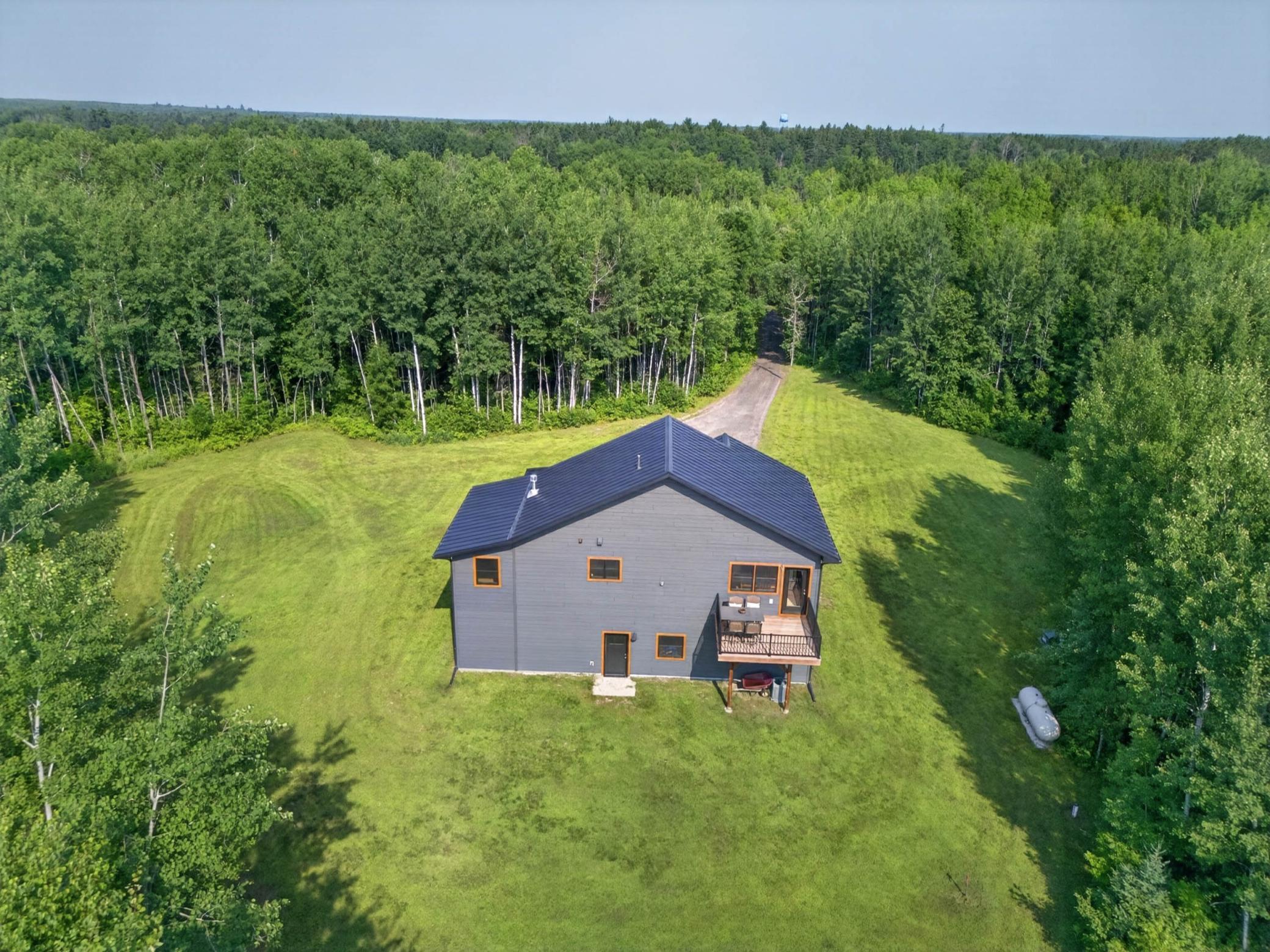 2019 single family home for sale at 58946 Scenic Highway in Bigfork, MN — 2 bed, 2 bath (photo 3 of 70)
