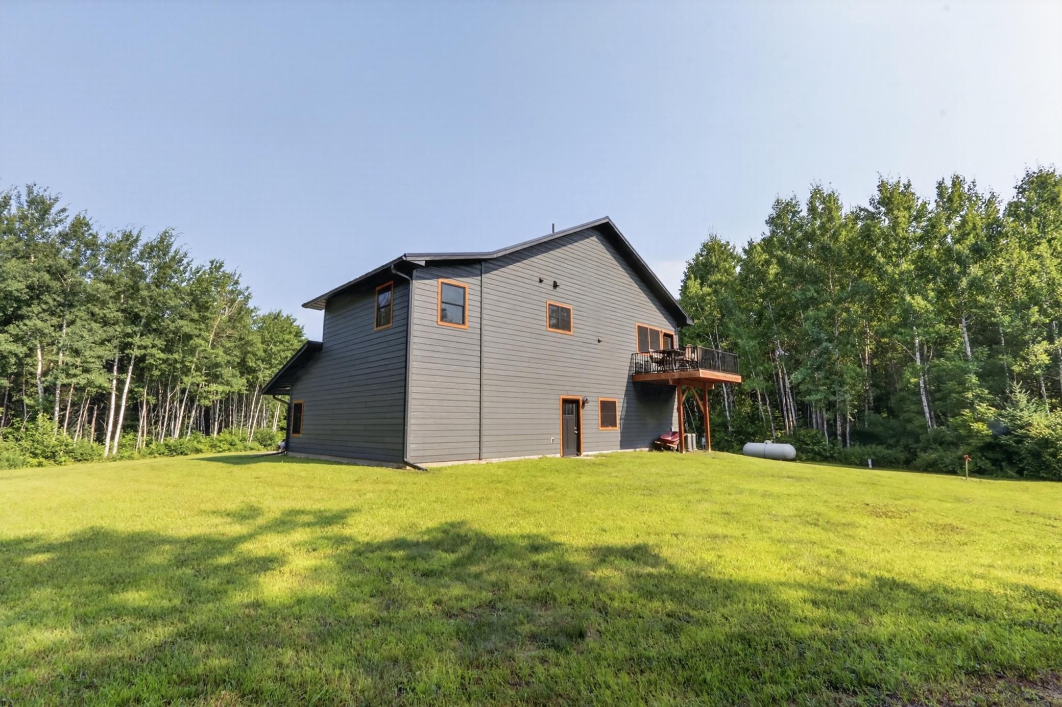 2019 single family home for sale at 58946 Scenic Highway in Bigfork, MN — 2 bed, 2 bath (photo 38 of 70)