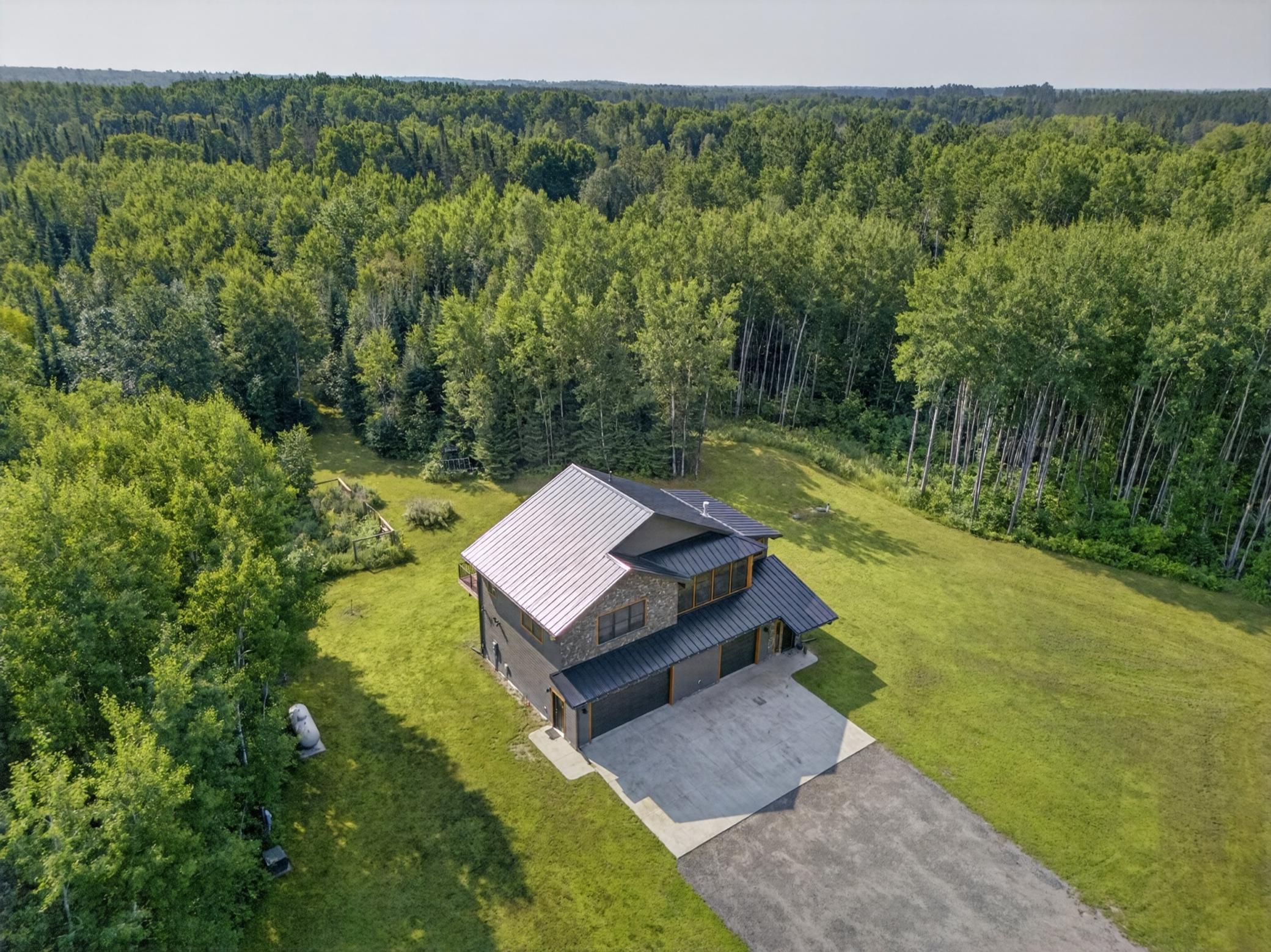 2019 single family home for sale at 58946 Scenic Highway in Bigfork, MN — 2 bed, 2 bath (photo 62 of 70)