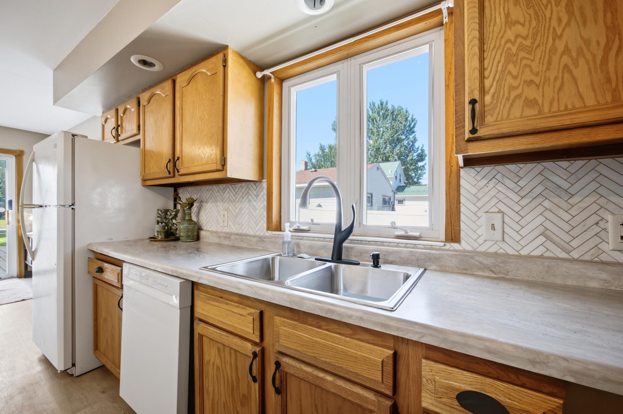 1061 1st Street N, Casselton ND 58012 - Photo 19 of 42