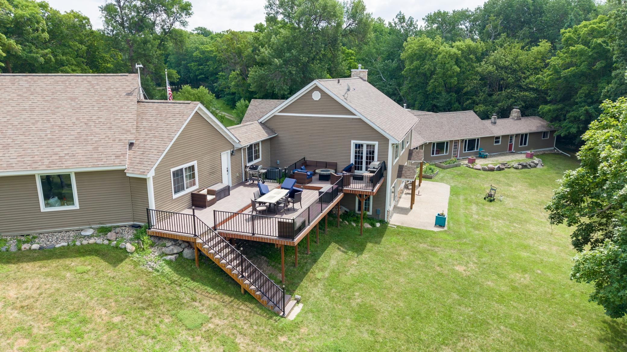 1995 single family home for sale at 51383 Bucks Mill Road in Detroit Lakes, MN — 5 bed, 4 bath (photo 12 of 79)