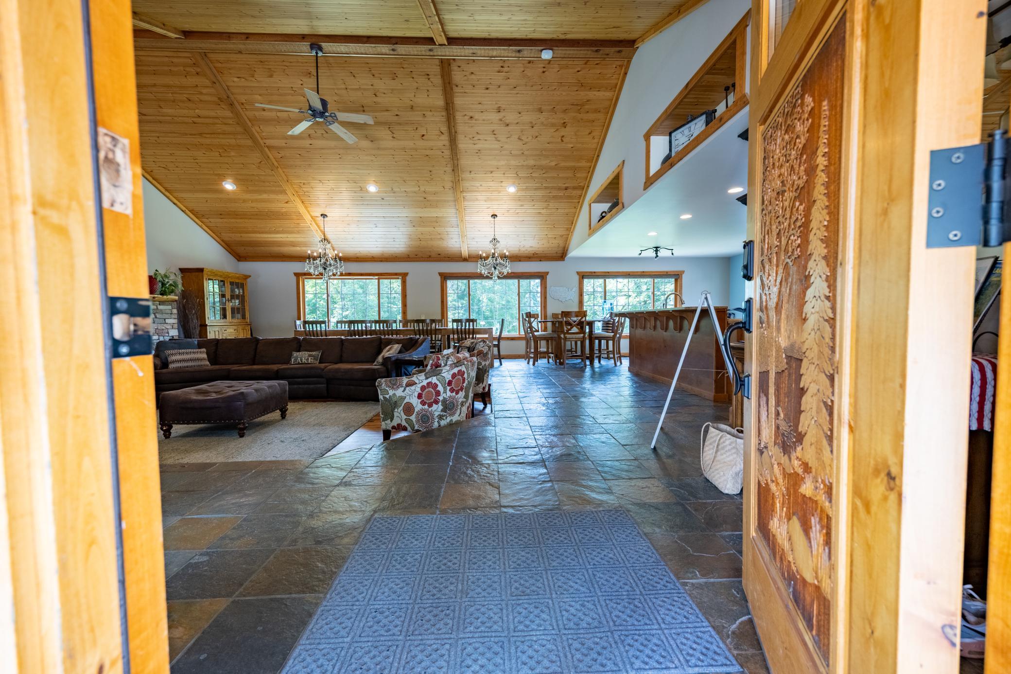 1995 single family home for sale at 51383 Bucks Mill Road in Detroit Lakes, MN — 5 bed, 4 bath (photo 25 of 79)