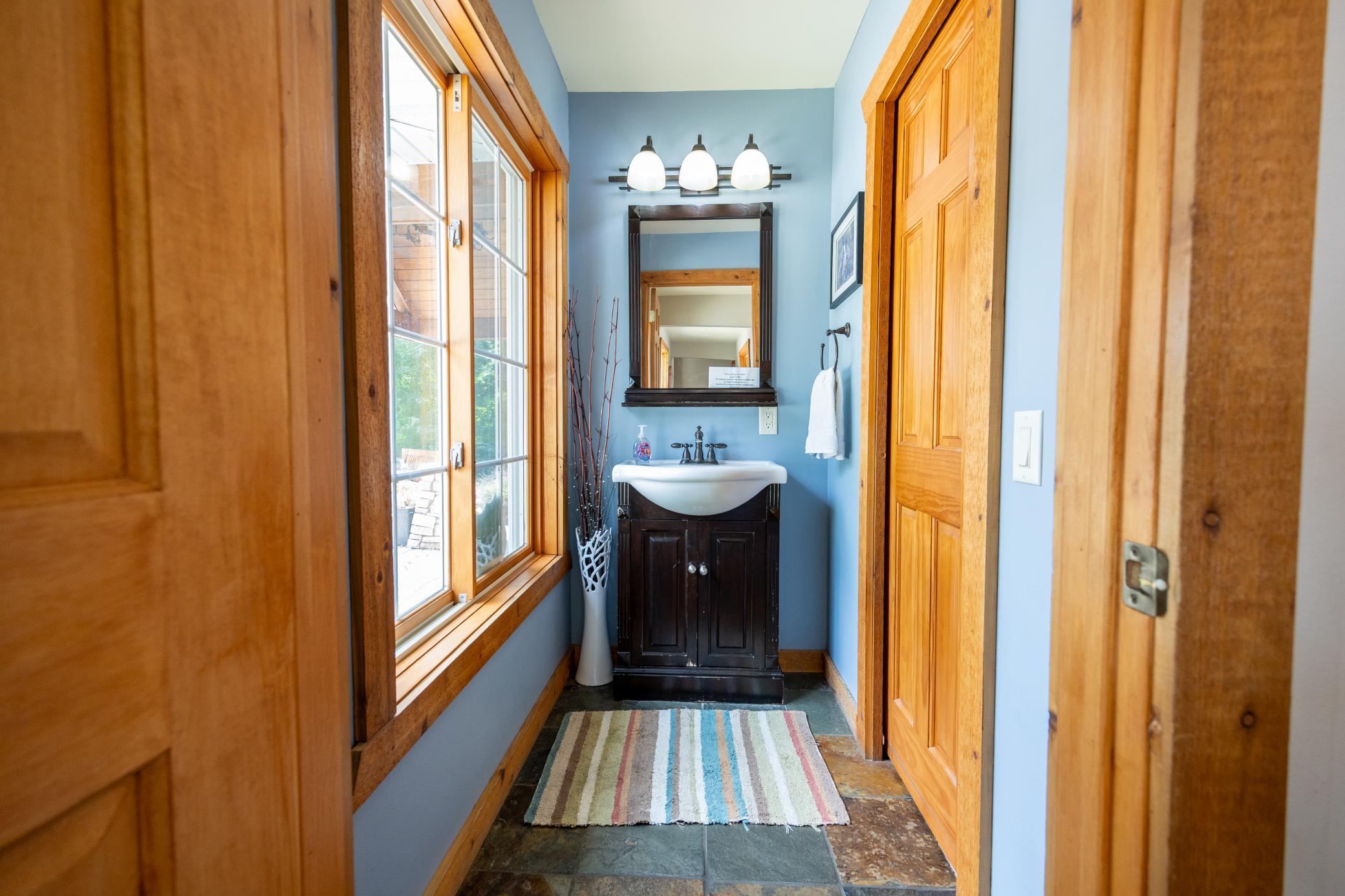 1995 single family home for sale at 51383 Bucks Mill Road in Detroit Lakes, MN — 5 bed, 4 bath (photo 37 of 79)