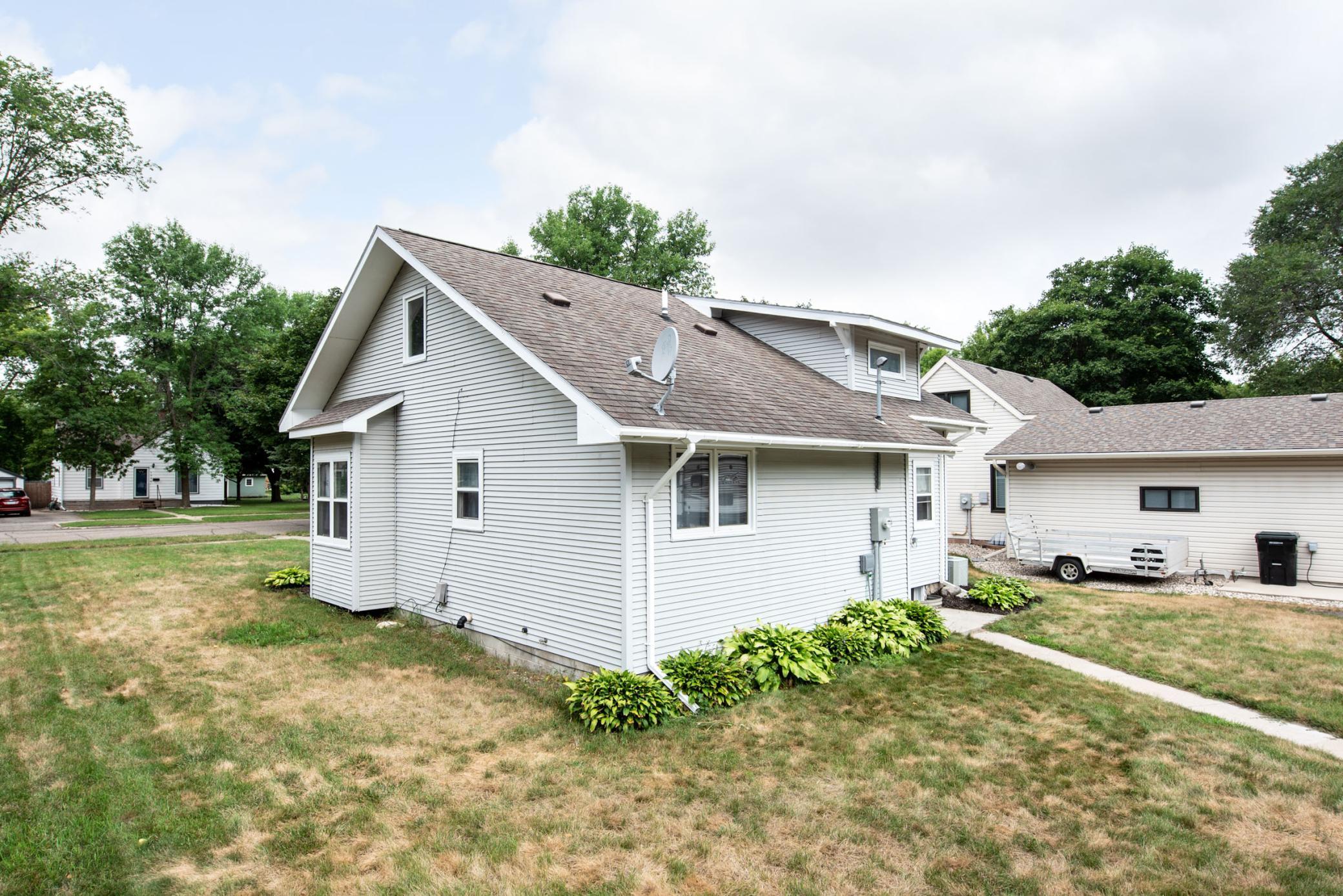 1927 single family home for sale at 1307 Cedar Street in Alexandria, MN — 2 bed, 2 bath (photo 26 of 28)