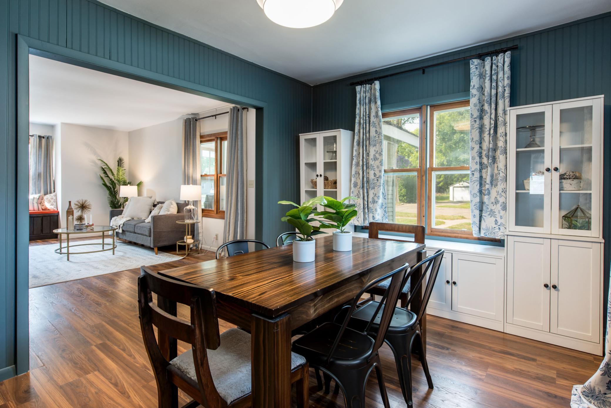 1927 single family home for sale at 1307 Cedar Street in Alexandria, MN — 2 bed, 2 bath (photo 6 of 28)