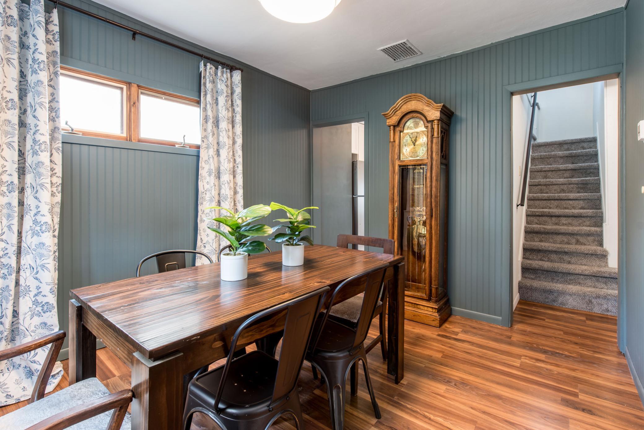 1927 single family home for sale at 1307 Cedar Street in Alexandria, MN — 2 bed, 2 bath (photo 7 of 28)