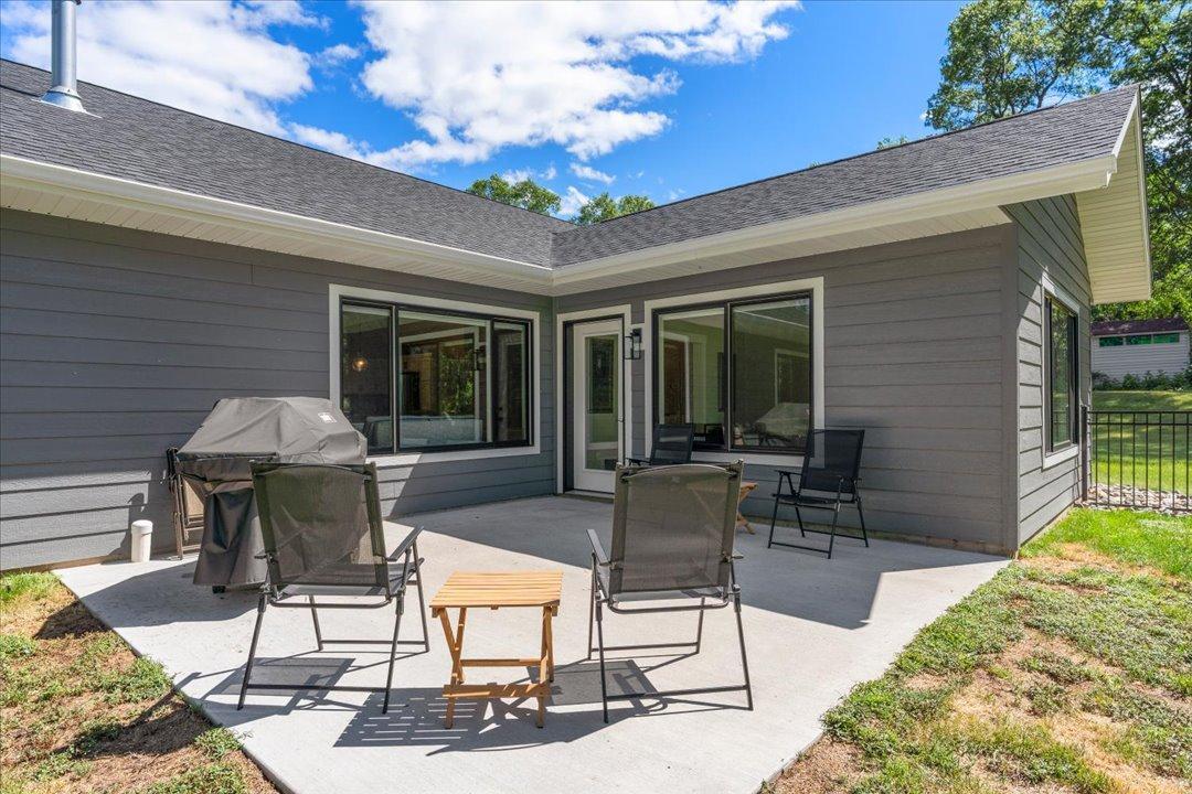 2024 single family home for sale at 29887 Suffolk Drive in Pequot Lakes, MN — 3 bed, 2 bath (photo 15 of 31)