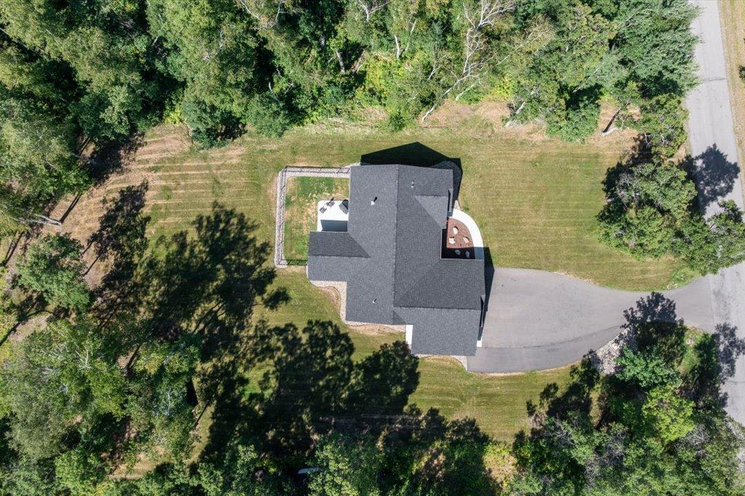 2024 single family home for sale at 29887 Suffolk Drive in Pequot Lakes, MN — 3 bed, 2 bath (photo 21 of 31)