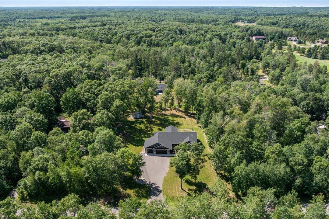 2024 single family home for sale at 29887 Suffolk Drive in Pequot Lakes, MN — 3 bed, 2 bath (photo 22 of 31)