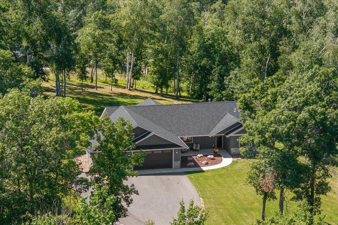2024 single family home for sale at 29887 Suffolk Drive in Pequot Lakes, MN — 3 bed, 2 bath (photo 23 of 31)