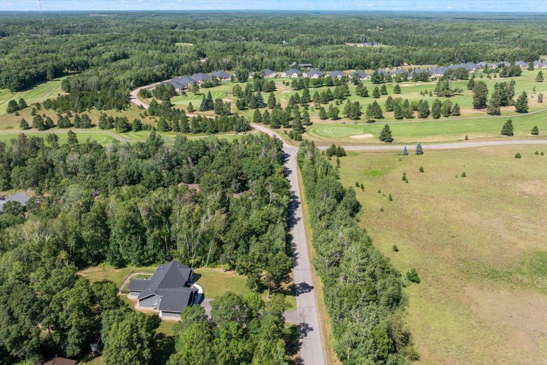 2024 single family home for sale at 29887 Suffolk Drive in Pequot Lakes, MN — 3 bed, 2 bath (photo 24 of 31)