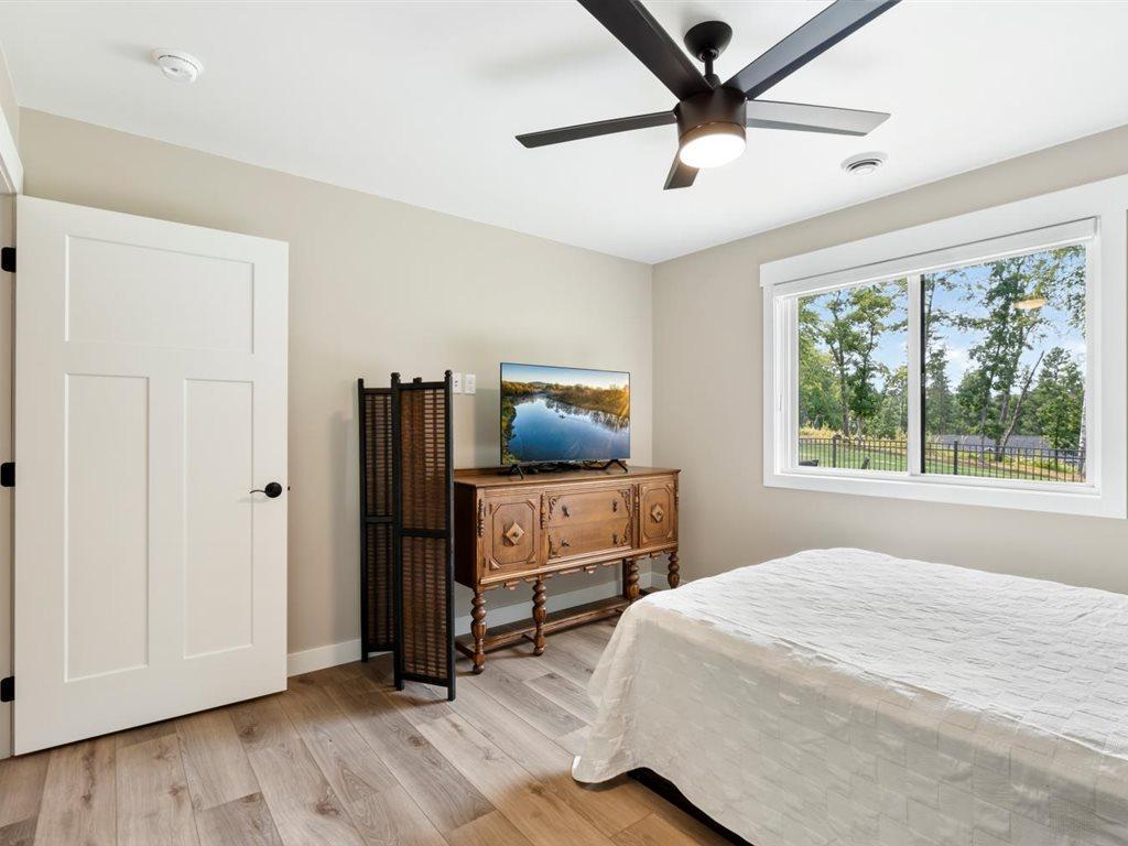 2024 single family home for sale at 29887 Suffolk Drive in Pequot Lakes, MN — 3 bed, 2 bath (photo 22 of 61)