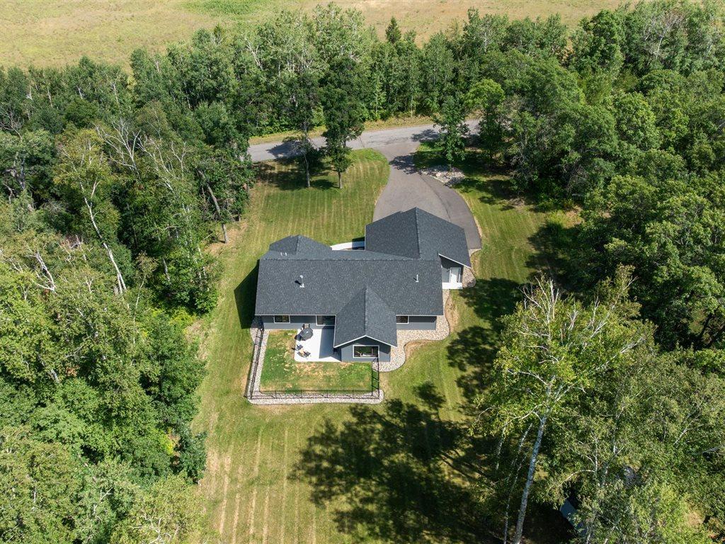 2024 single family home for sale at 29887 Suffolk Drive in Pequot Lakes, MN — 3 bed, 2 bath (photo 40 of 61)