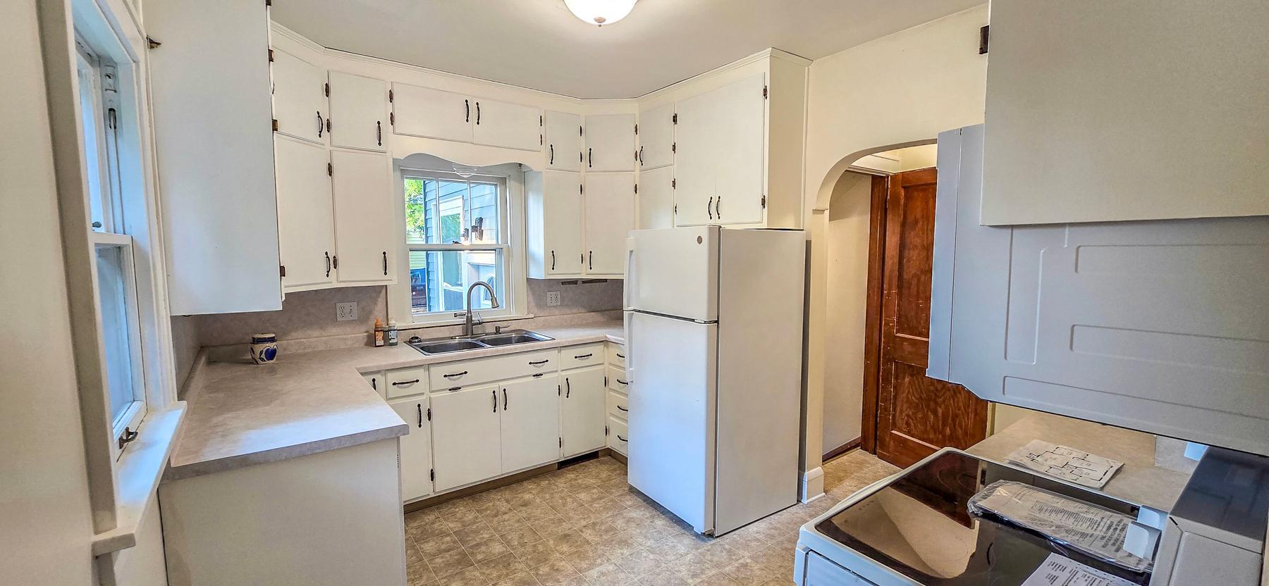 803 10th Street S, Moorhead MN 56560 - Photo 11 of 21