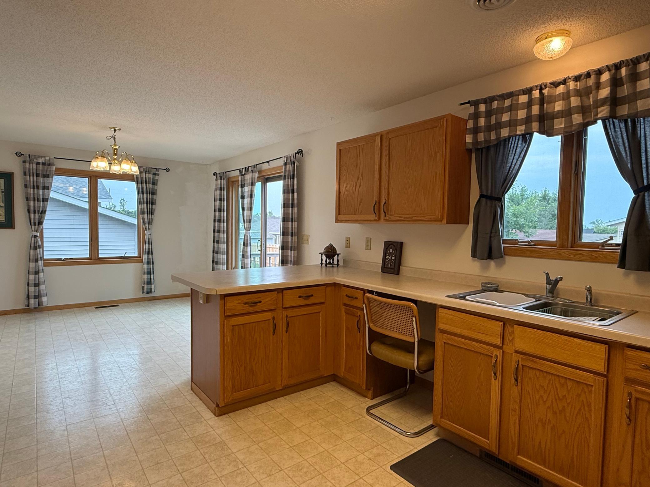 215 Gould Avenue NE, Bemidji MN 56601 - Photo 15 of 30