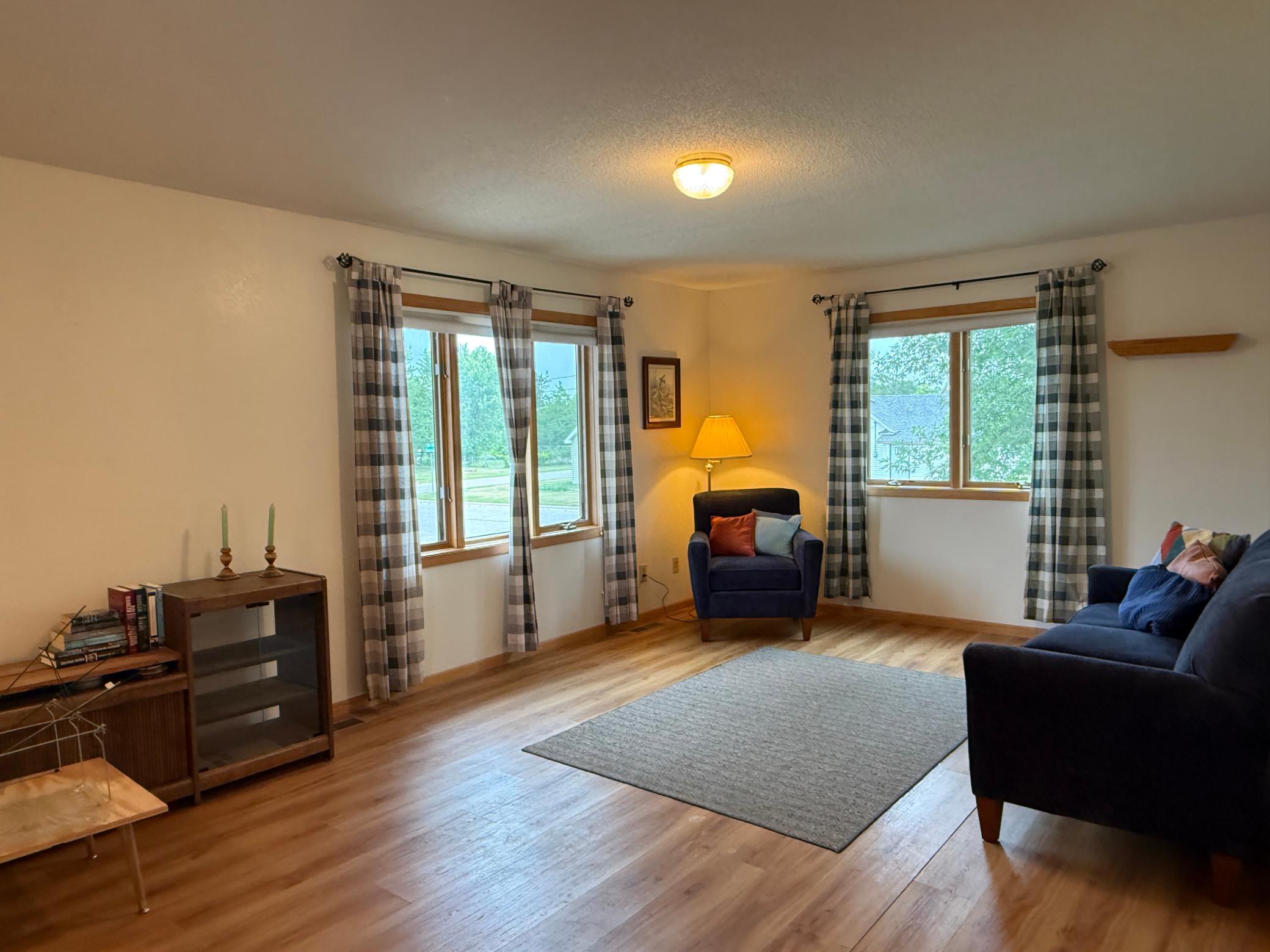 215 Gould Avenue NE, Bemidji MN 56601 - Photo 6 of 30