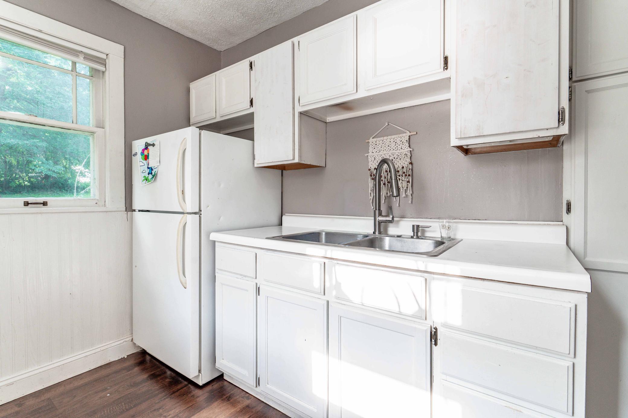 1927 single family home for sale at 211 W Channing Avenue in Fergus Falls, MN — 1 bed, 1 bath (photo 20 of 27)