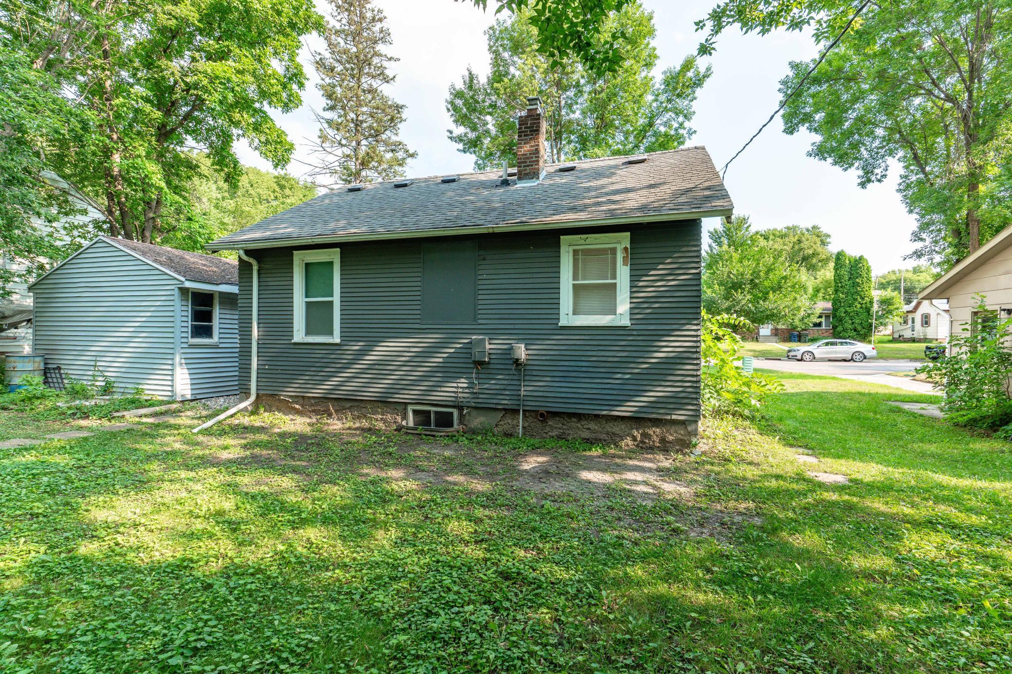 1927 single family home for sale at 211 W Channing Avenue in Fergus Falls, MN — 1 bed, 1 bath (photo 8 of 27)