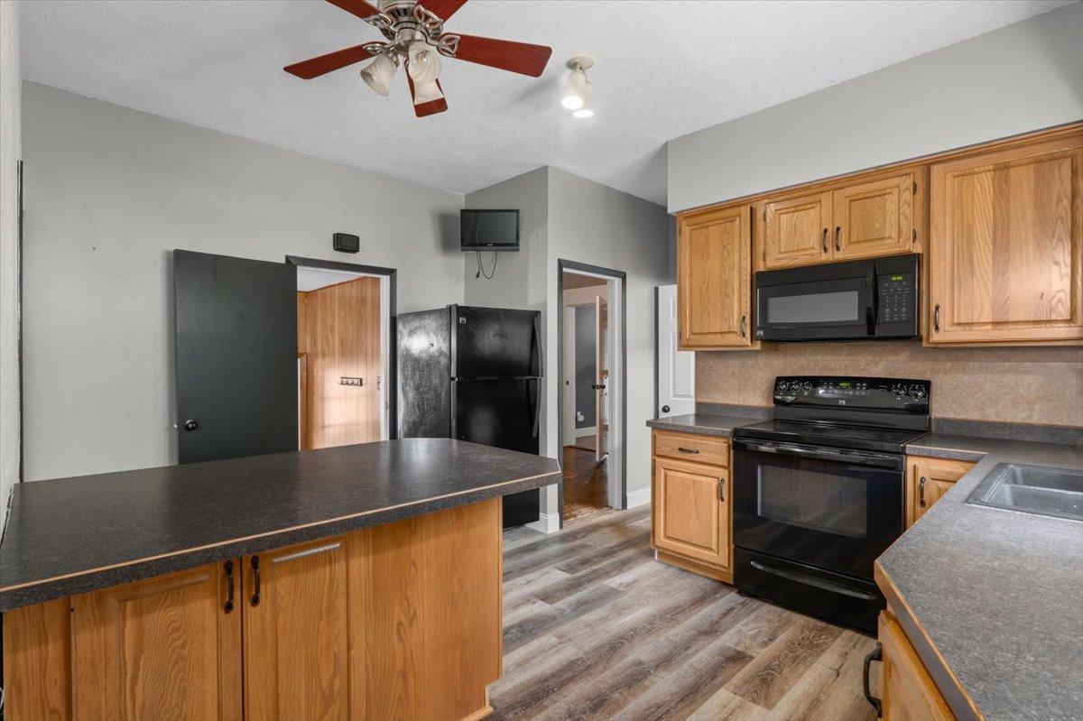 413 8th Street N, Breckenridge MN 56520 - Photo 9 of 103