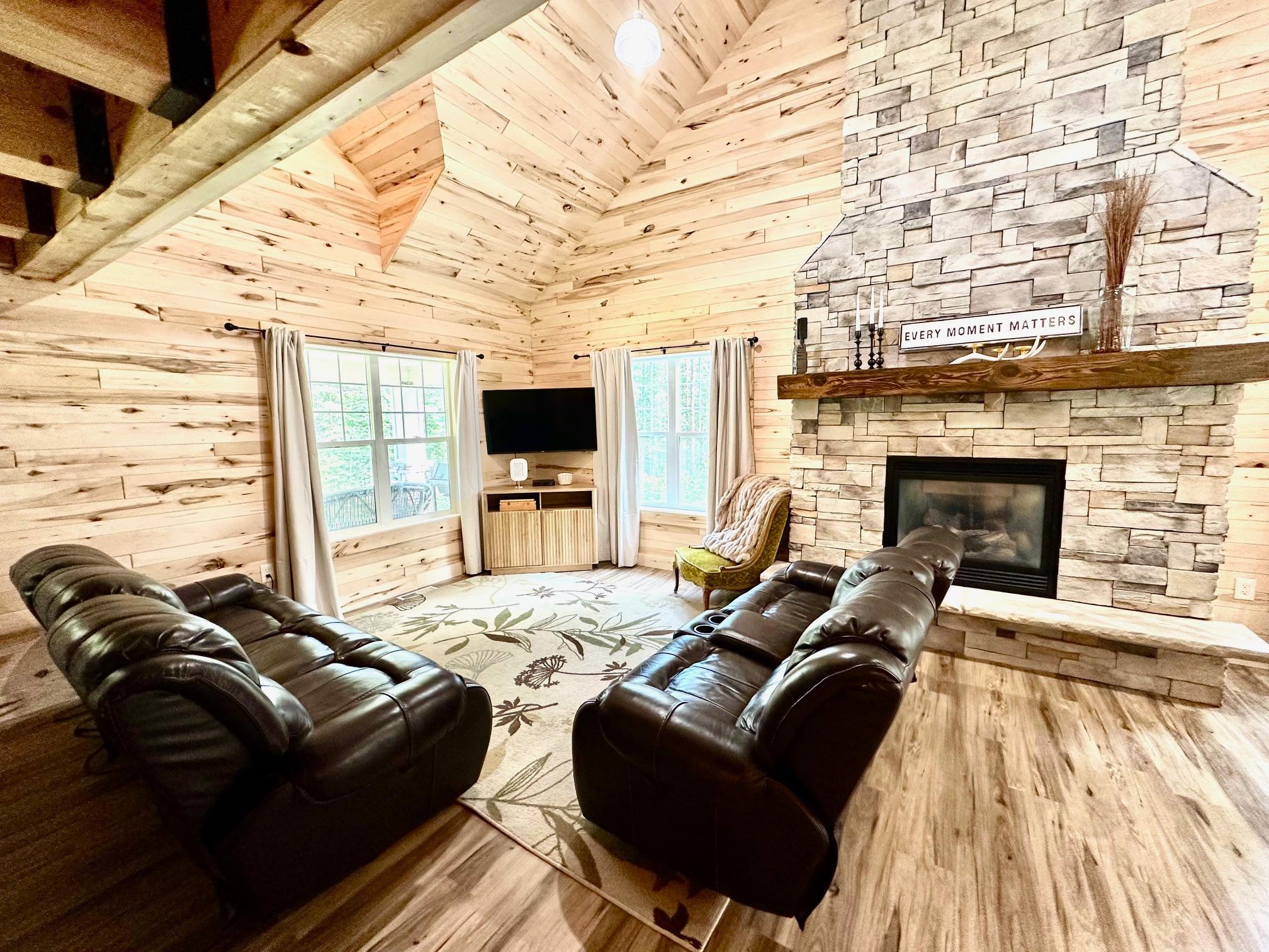 2016 single family home for sale at 21761 Bemis Hill Forest Road in Salol, MN — 1 bed, 2 bath (photo 19 of 50)