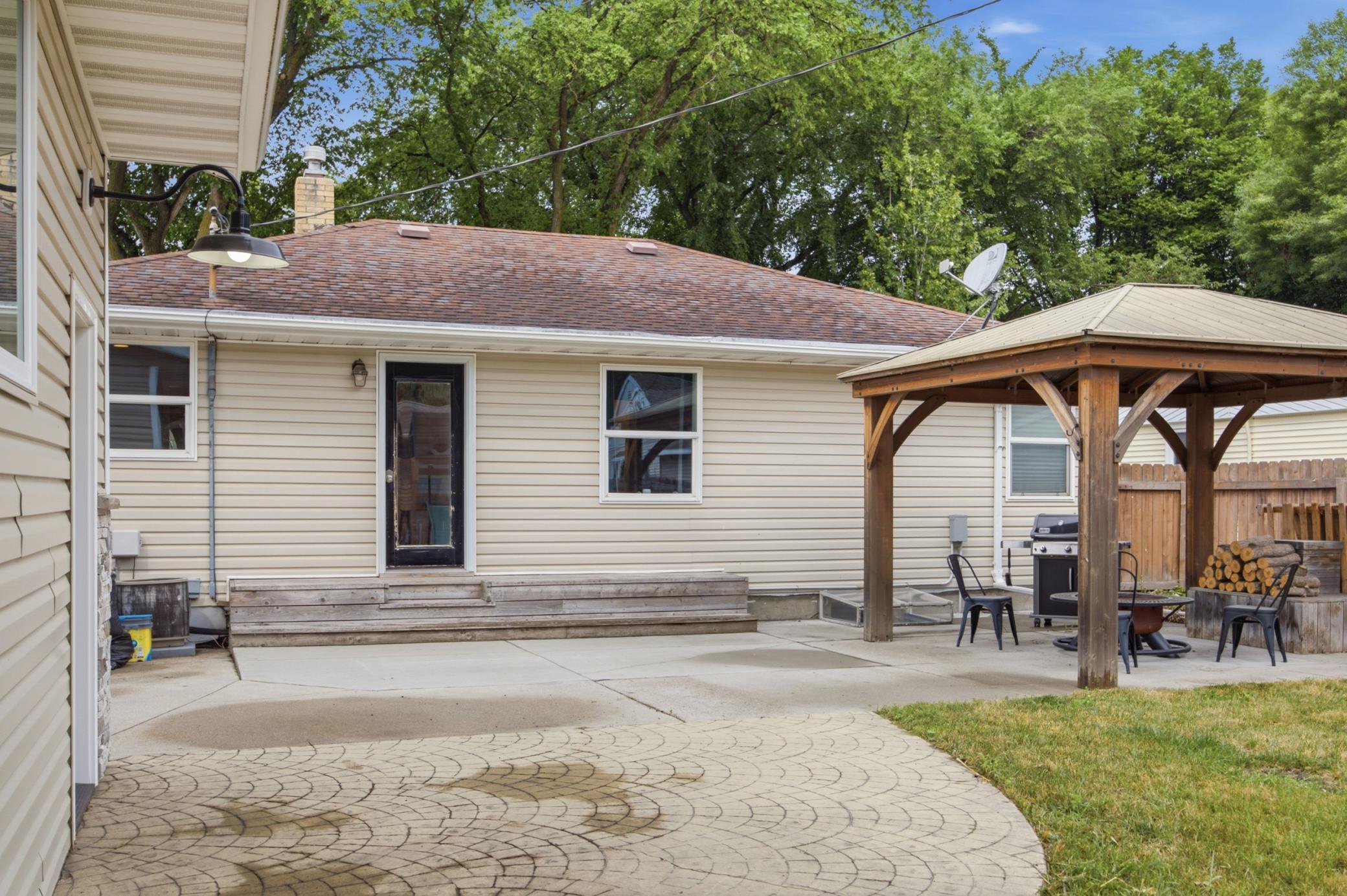 2013 7th Street N, Fargo ND 58102 - Photo 27 of 29