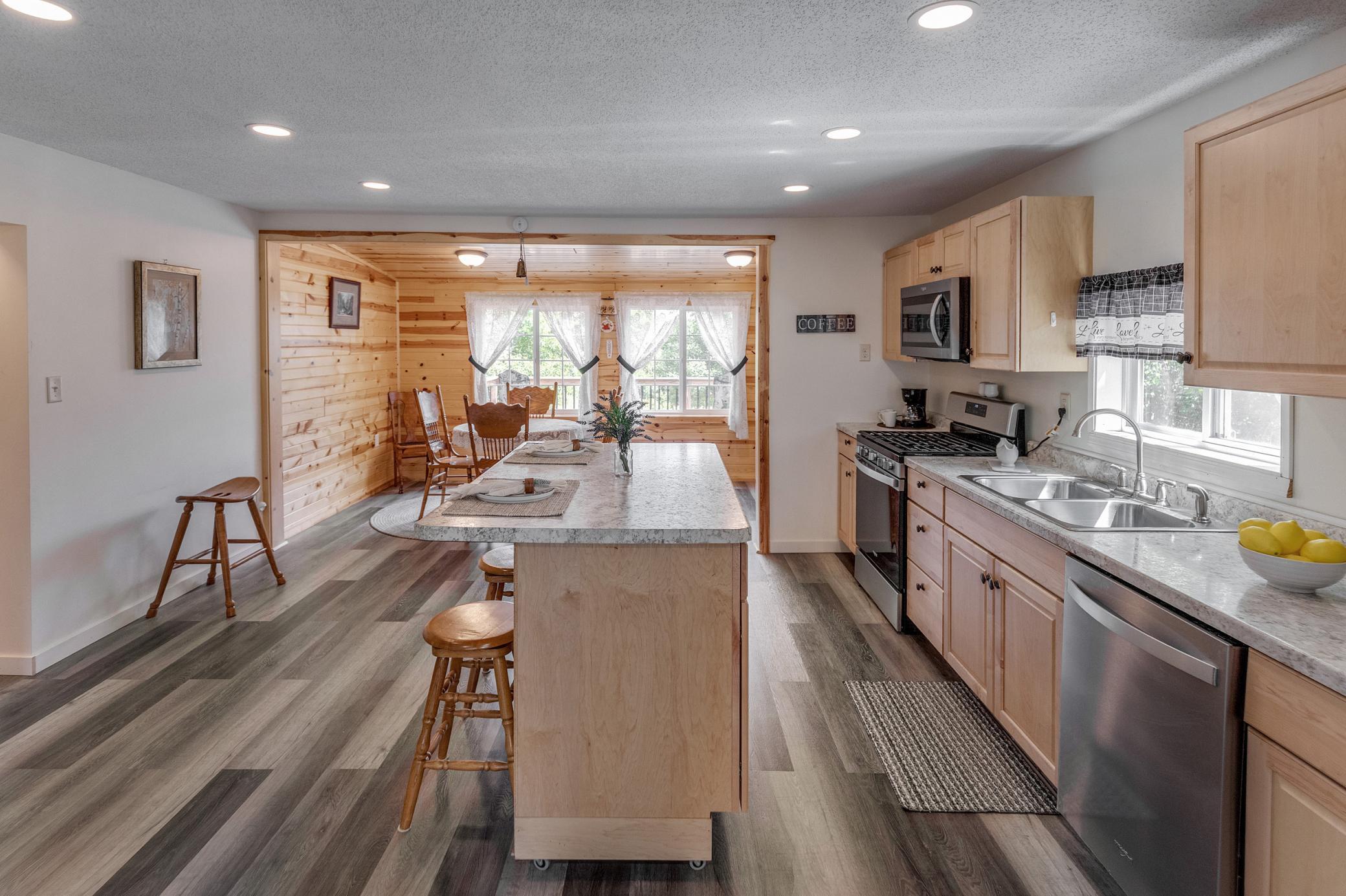 1940 single family home for sale at 31120 State Highway 200 in Laporte, MN — 2 bed, 2 bath (photo 11 of 29)