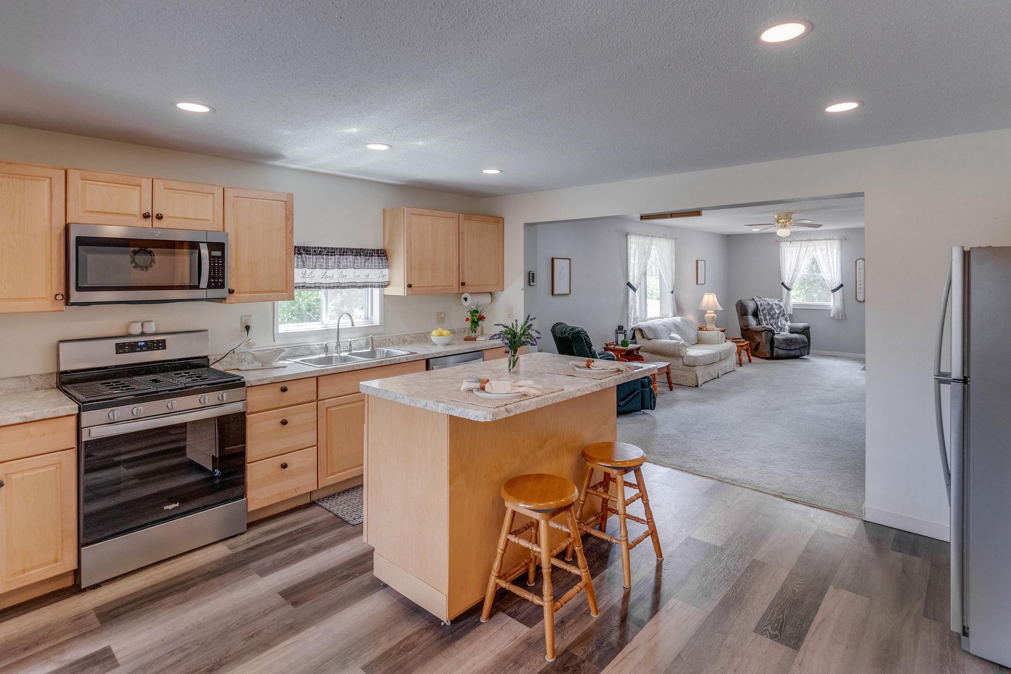 1940 single family home for sale at 31120 State Highway 200 in Laporte, MN — 2 bed, 2 bath (photo 8 of 29)