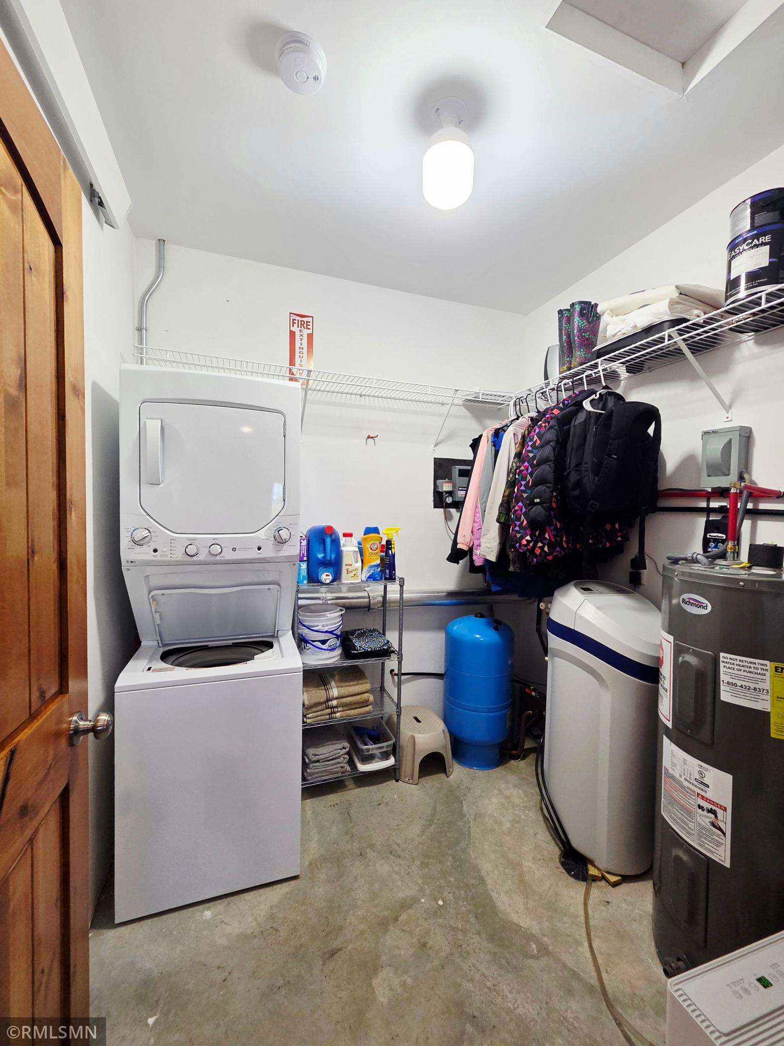 2019 single family home for sale at 14129 County 10 in Osakis, MN — 2 bed, 1 bath (photo 35 of 43)