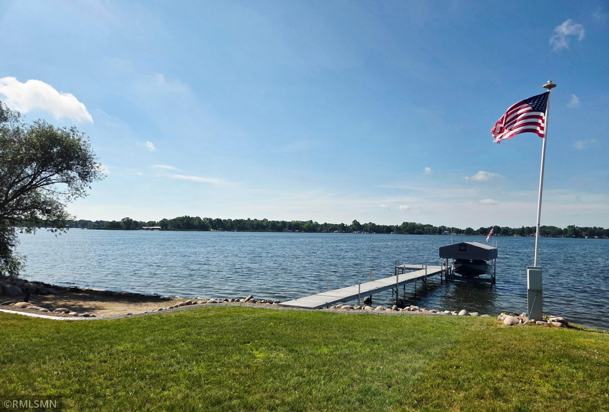 2019 single family home for sale at 14129 County 10 in Osakis, MN — 2 bed, 1 bath (photo 8 of 43)