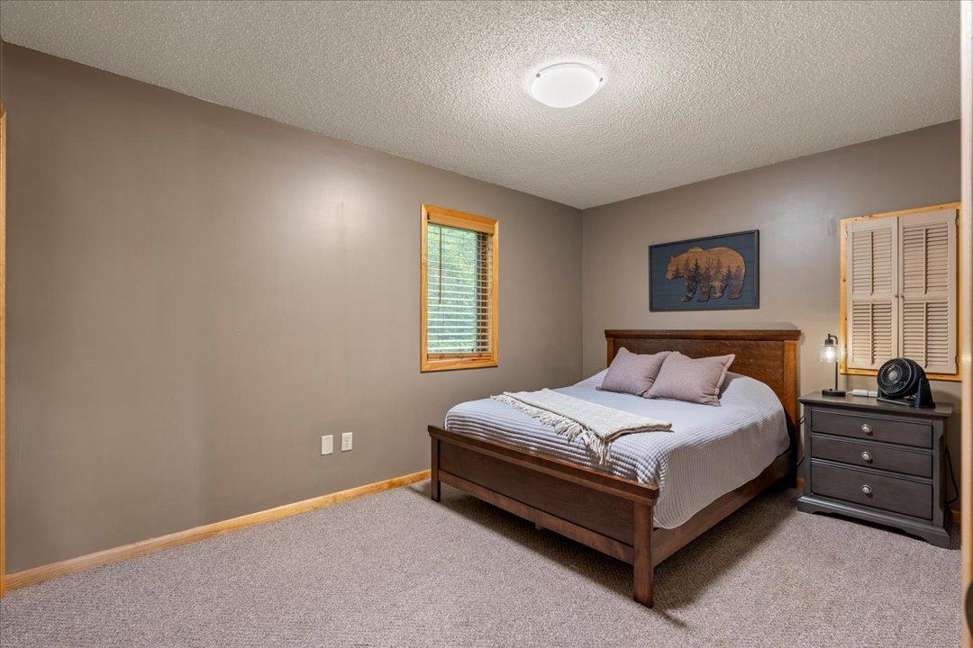 1997 single family home for sale at 33025 County Road 39 in Breezy Point, MN — 2 bed, 1 bath (photo 14 of 28)
