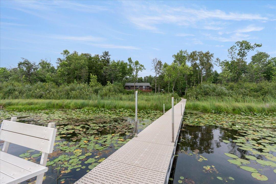 1997 single family home for sale at 33025 County Road 39 in Breezy Point, MN — 2 bed, 1 bath (photo 23 of 28)