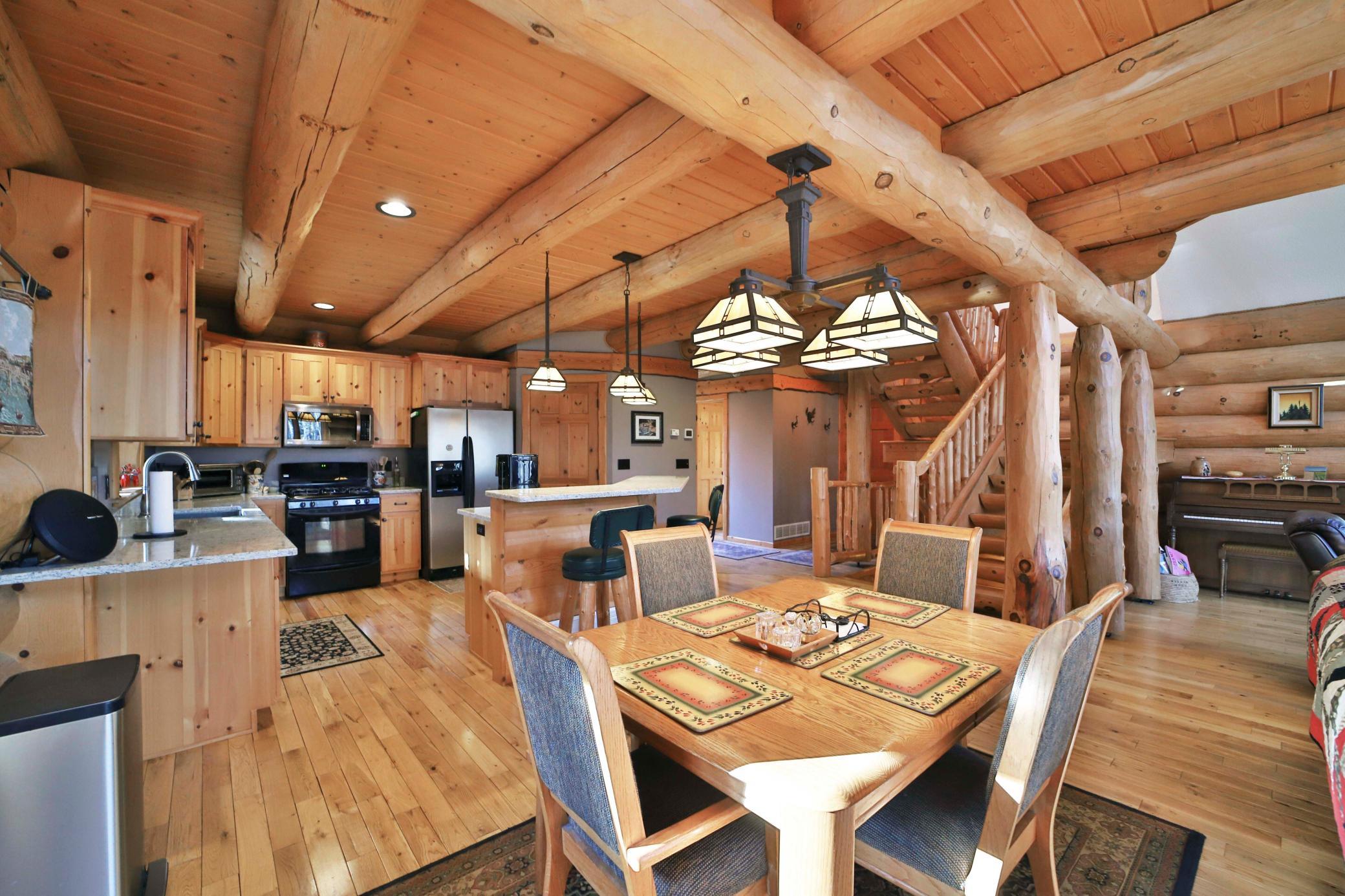 2004 single family home for sale at 29107 Voyagers Pass in Pequot Lakes, MN — 3 bed, 3 bath (photo 12 of 65)