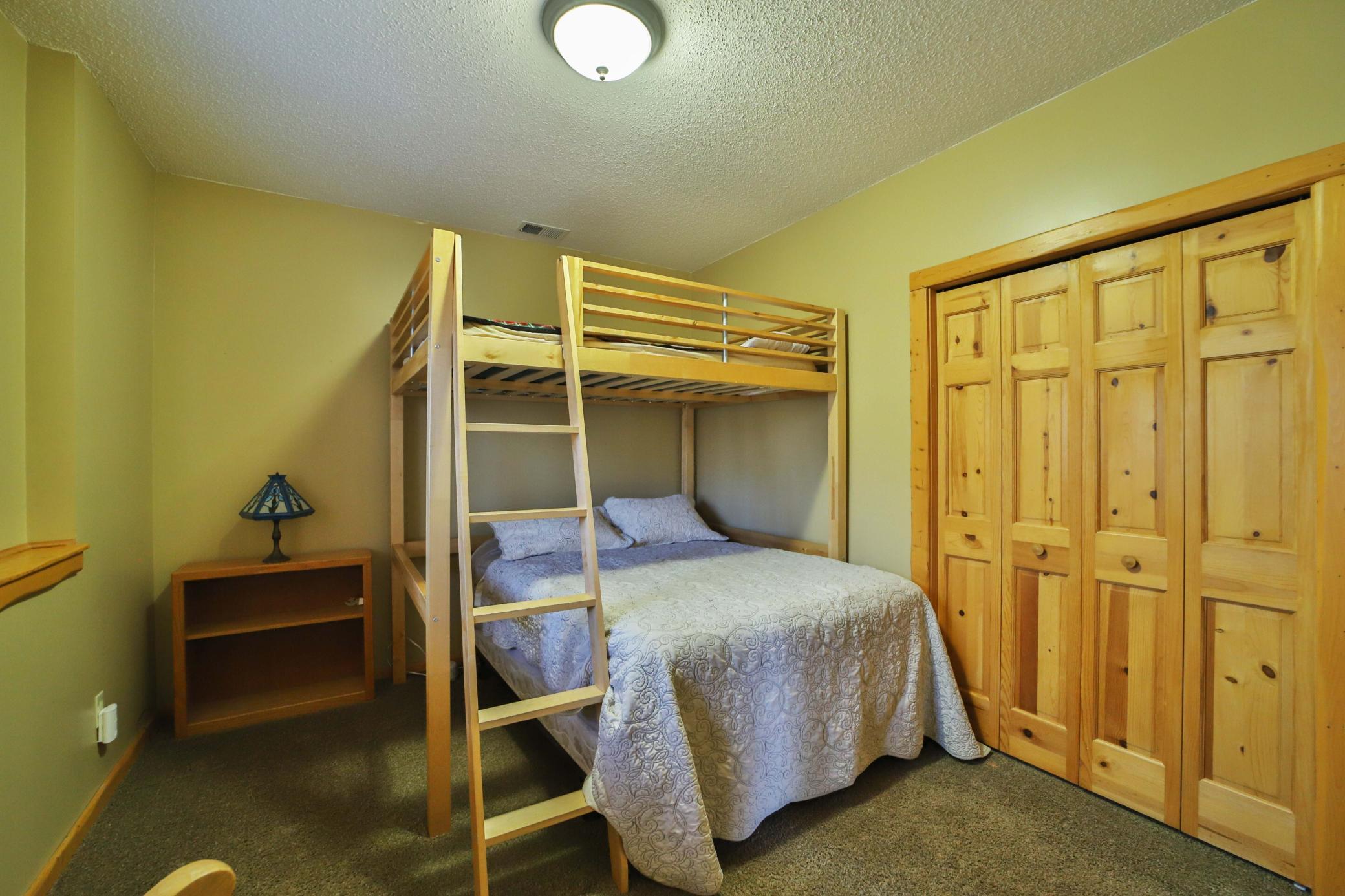 2004 single family home for sale at 29107 Voyagers Pass in Pequot Lakes, MN — 3 bed, 3 bath (photo 25 of 65)