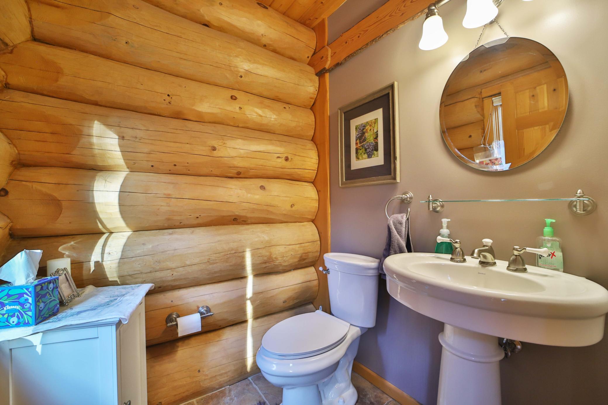 2004 single family home for sale at 29107 Voyagers Pass in Pequot Lakes, MN — 3 bed, 3 bath (photo 26 of 65)