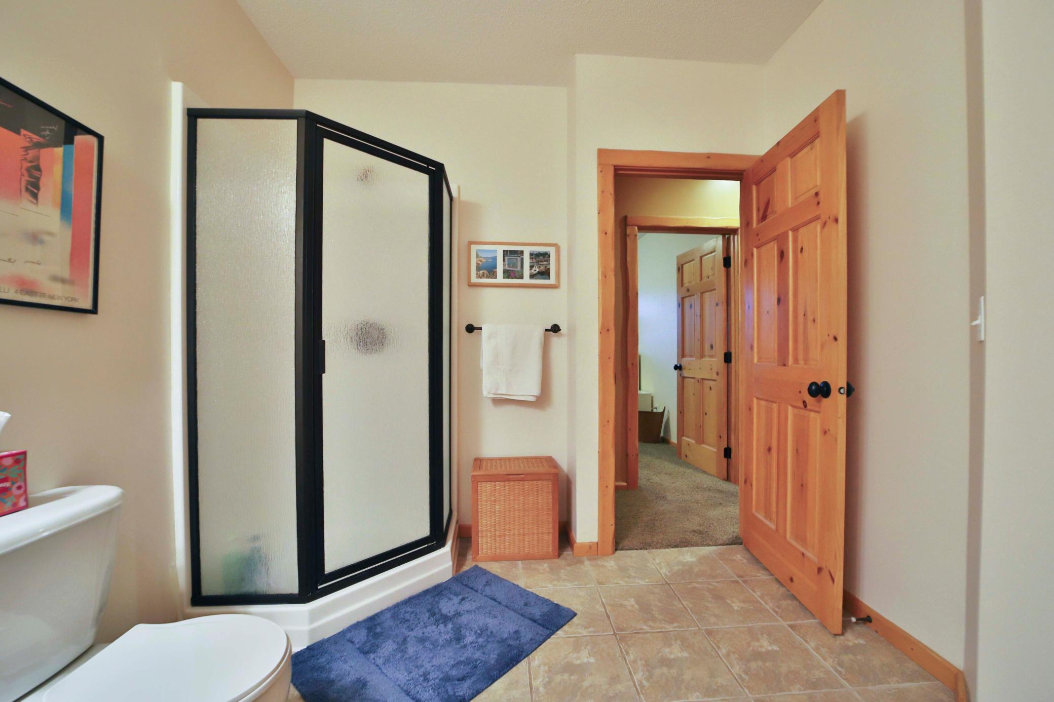 2004 single family home for sale at 29107 Voyagers Pass in Pequot Lakes, MN — 3 bed, 3 bath (photo 35 of 65)