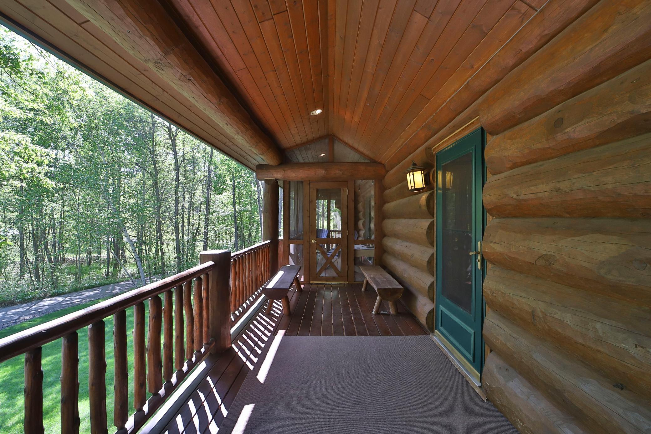2004 single family home for sale at 29107 Voyagers Pass in Pequot Lakes, MN — 3 bed, 3 bath (photo 36 of 65)