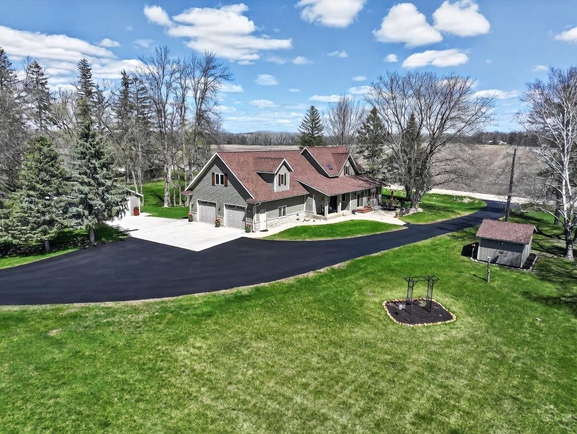 1608 E Lake Jessie Road SE, Alexandria MN 56308 - Photo 3 of 73