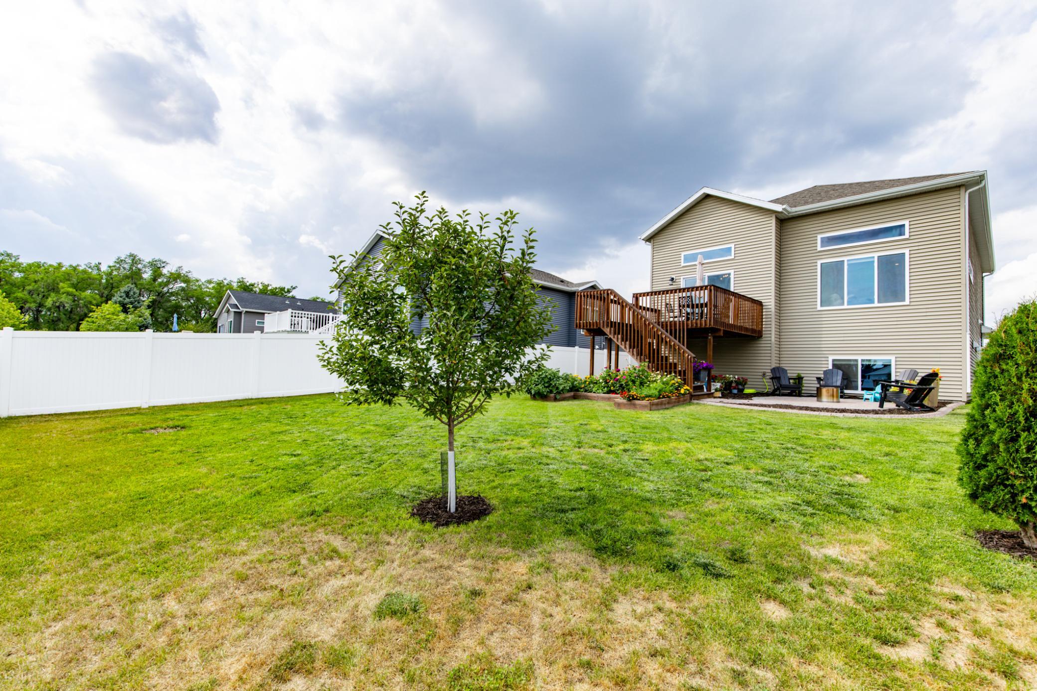 2019 single family home for sale at 3005 38th Avenue S in Moorhead, MN — 4 bed, 3 bath (photo 55 of 56)