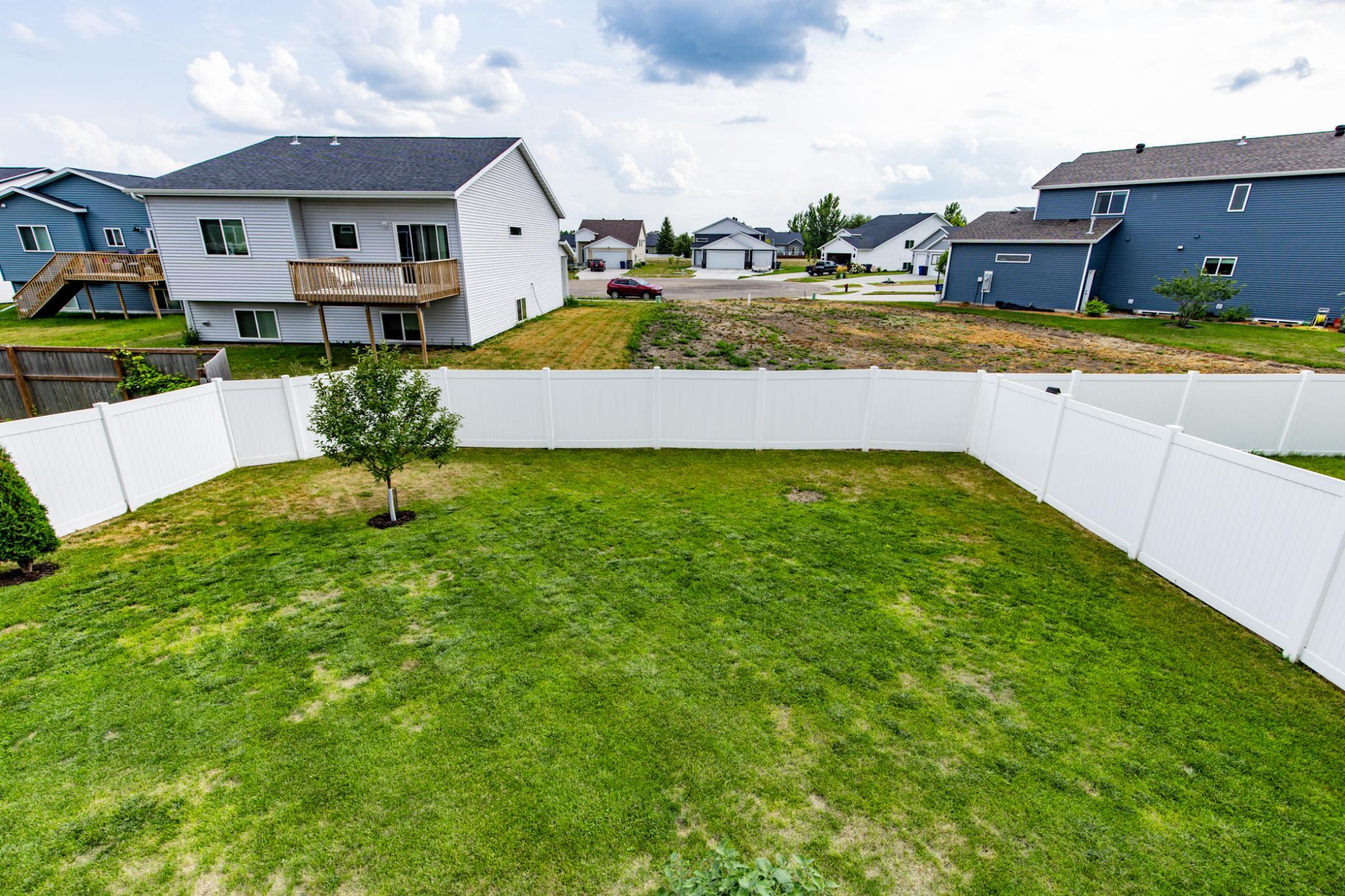 2019 single family home for sale at 3005 38th Avenue S in Moorhead, MN — 4 bed, 3 bath (photo 56 of 56)
