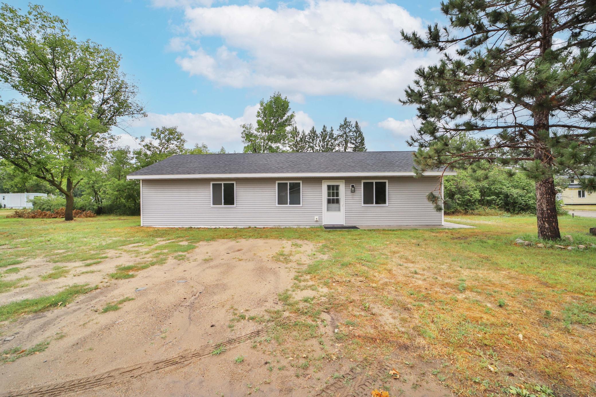 419 Mckinley Street SW, Staples MN 56479 - Photo 2 of 37