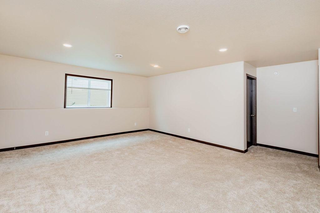 3062 39th Avenue S, Moorhead MN 56560 - Photo 19 of 31