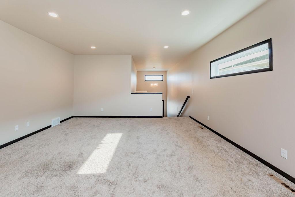 3062 39th Avenue S, Moorhead MN 56560 - Photo 8 of 31