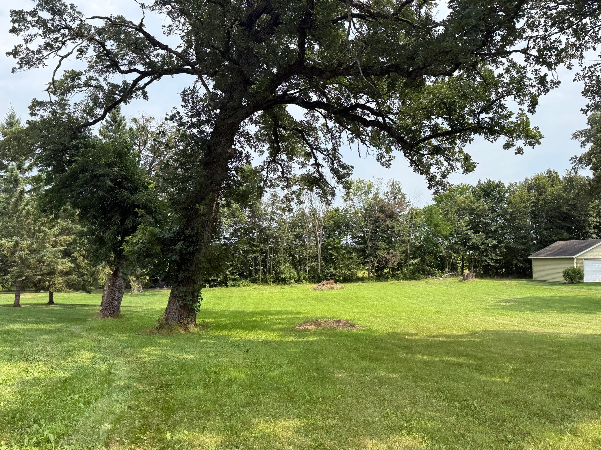 land for sale at 1806 Minnehuta Drive in Fergus Falls, MN (photo 3 of 19)