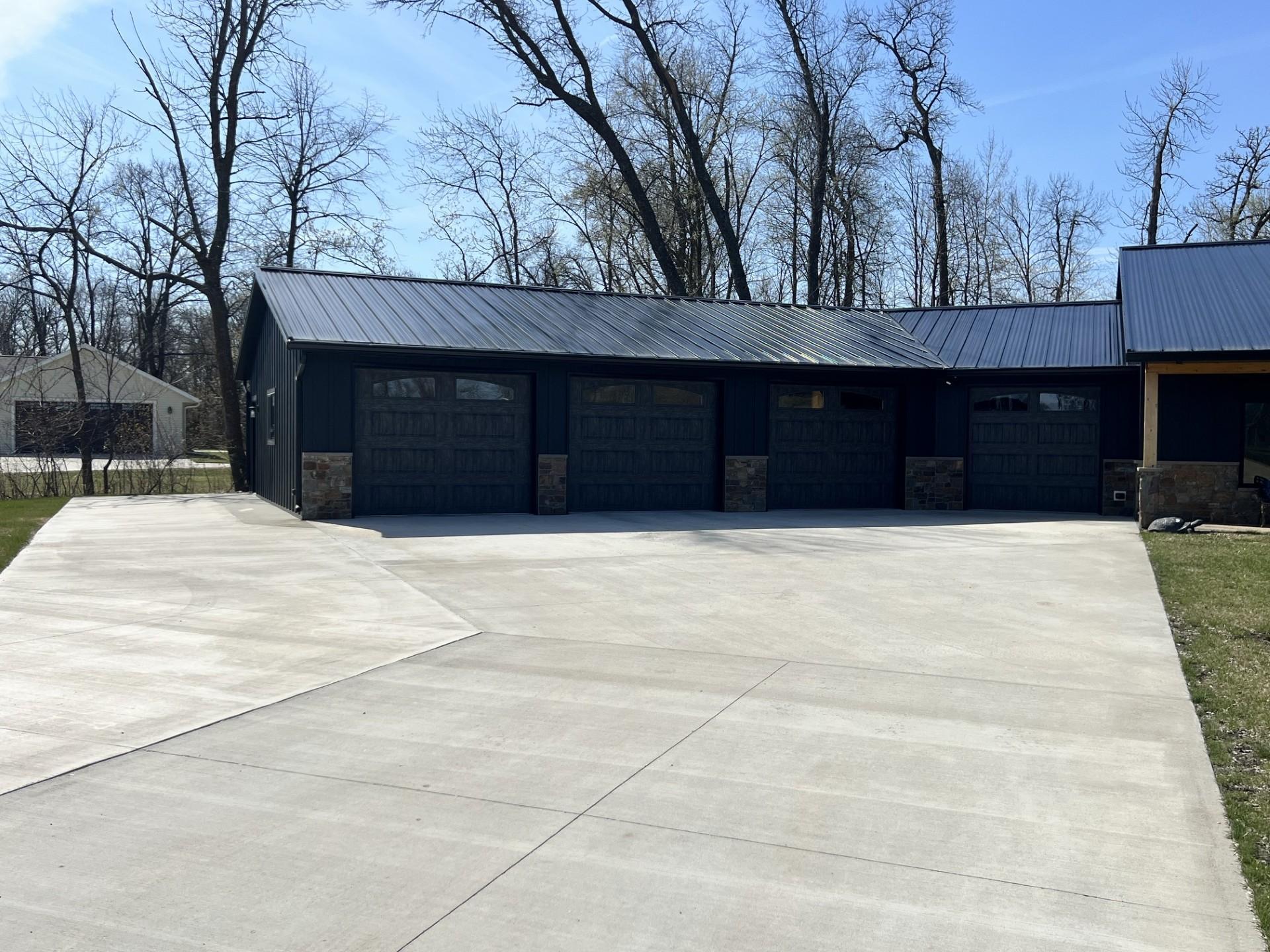 2023 single family home for sale at 4212 S Ida View Court NW in Alexandria, MN — 3 bed, 3 bath (photo 18 of 57)