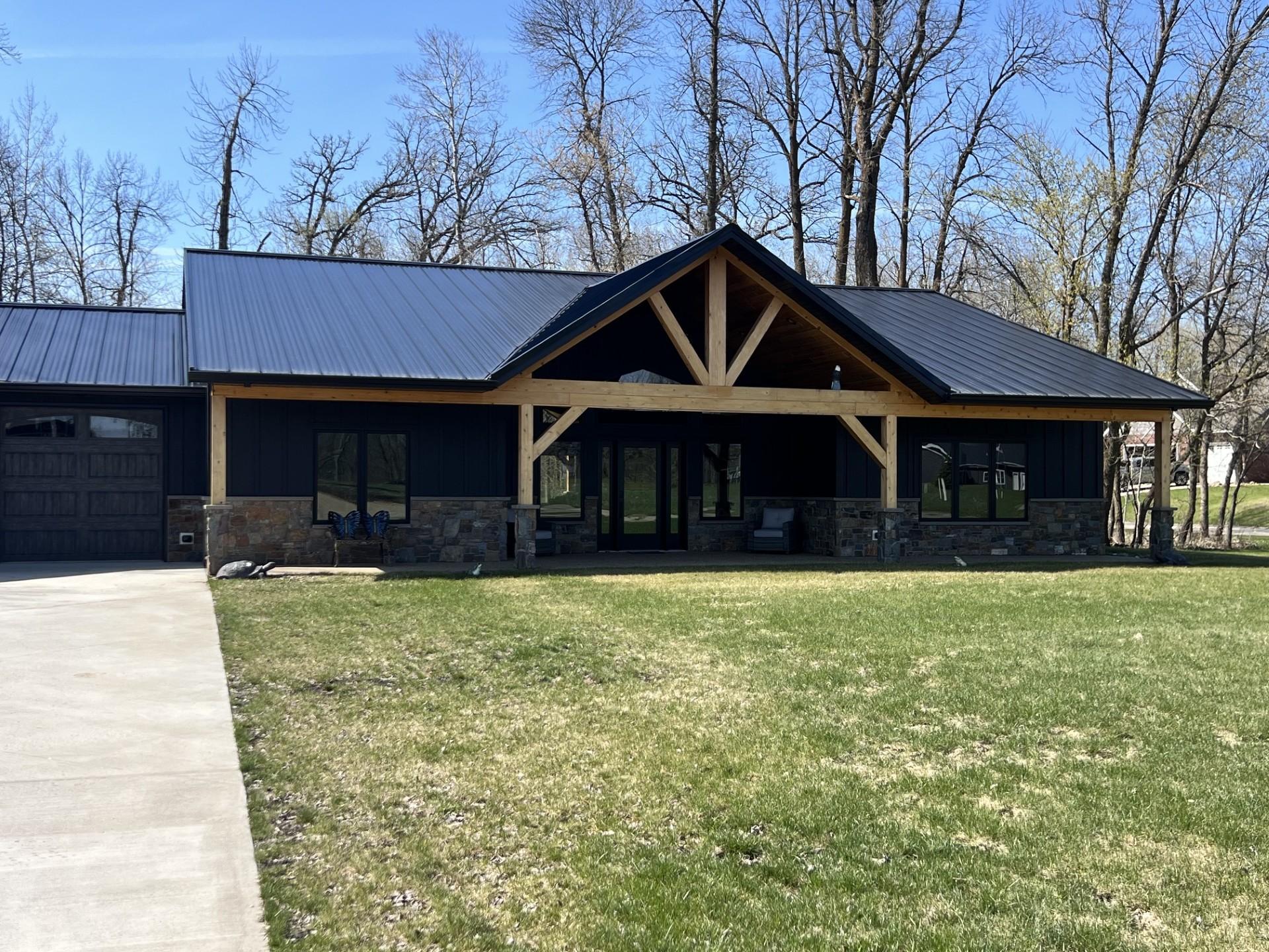 2023 single family home for sale at 4212 S Ida View Court NW in Alexandria, MN — 3 bed, 3 bath (photo 3 of 57)